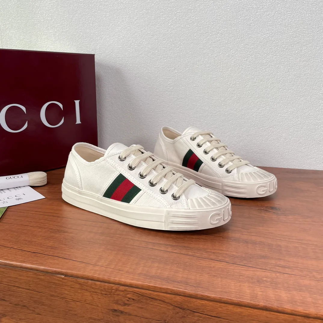 Кеды Женские Gucci 573308
