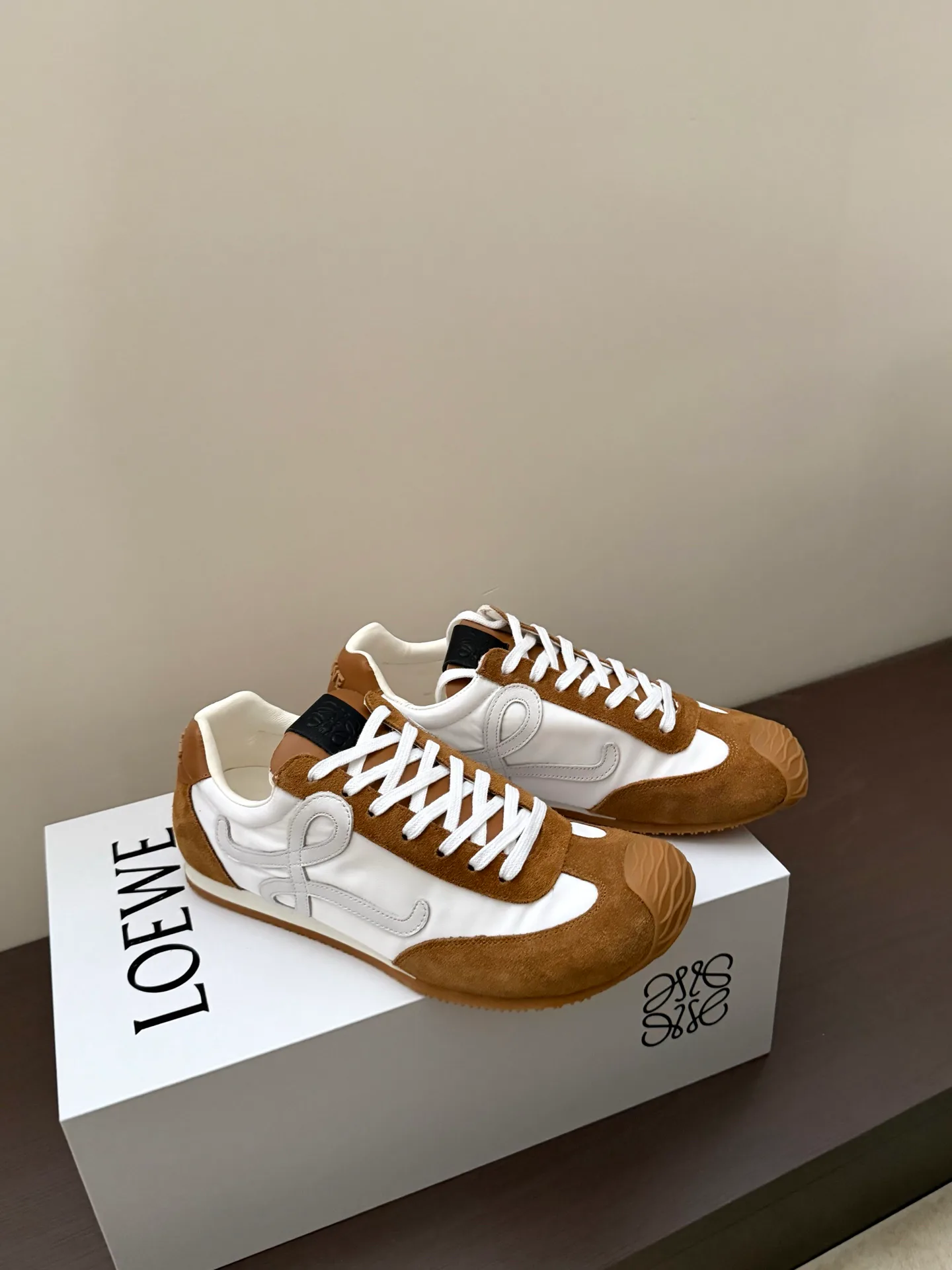 Кроссовки Женские Loewe 10247828
