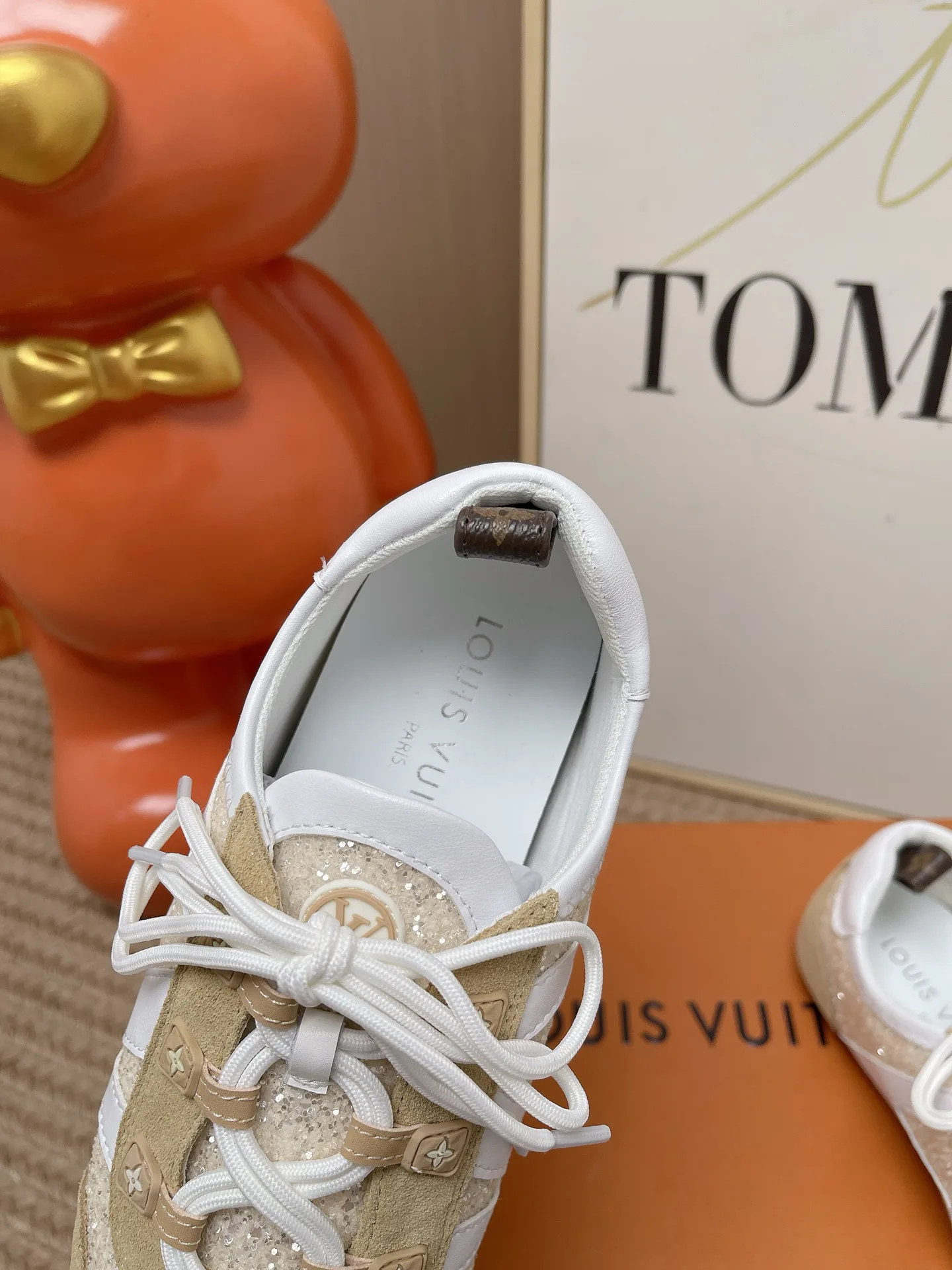 Кроссовки Женские Louis Vuitton 17571640