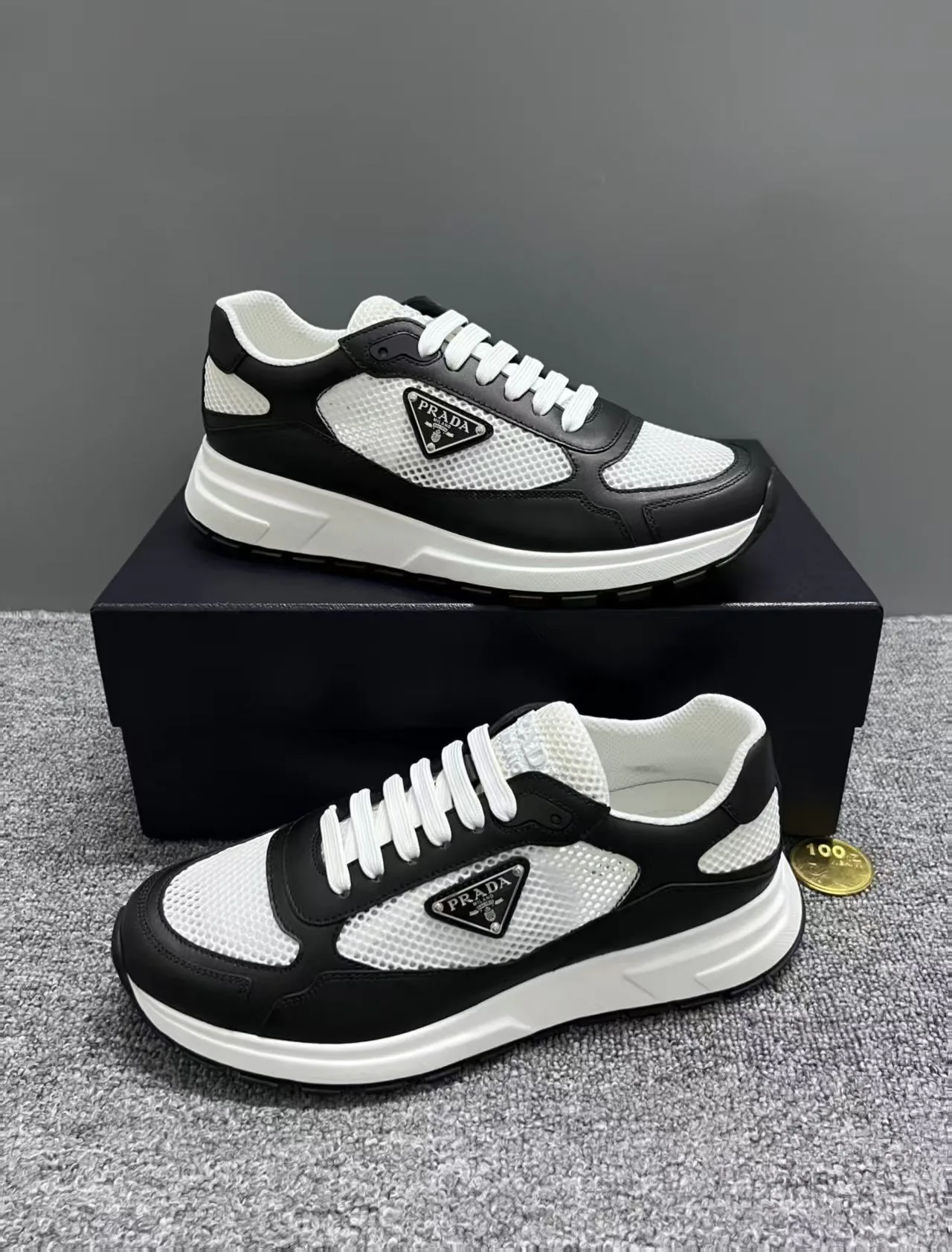 Кроссовки Мужские Prada 13065708