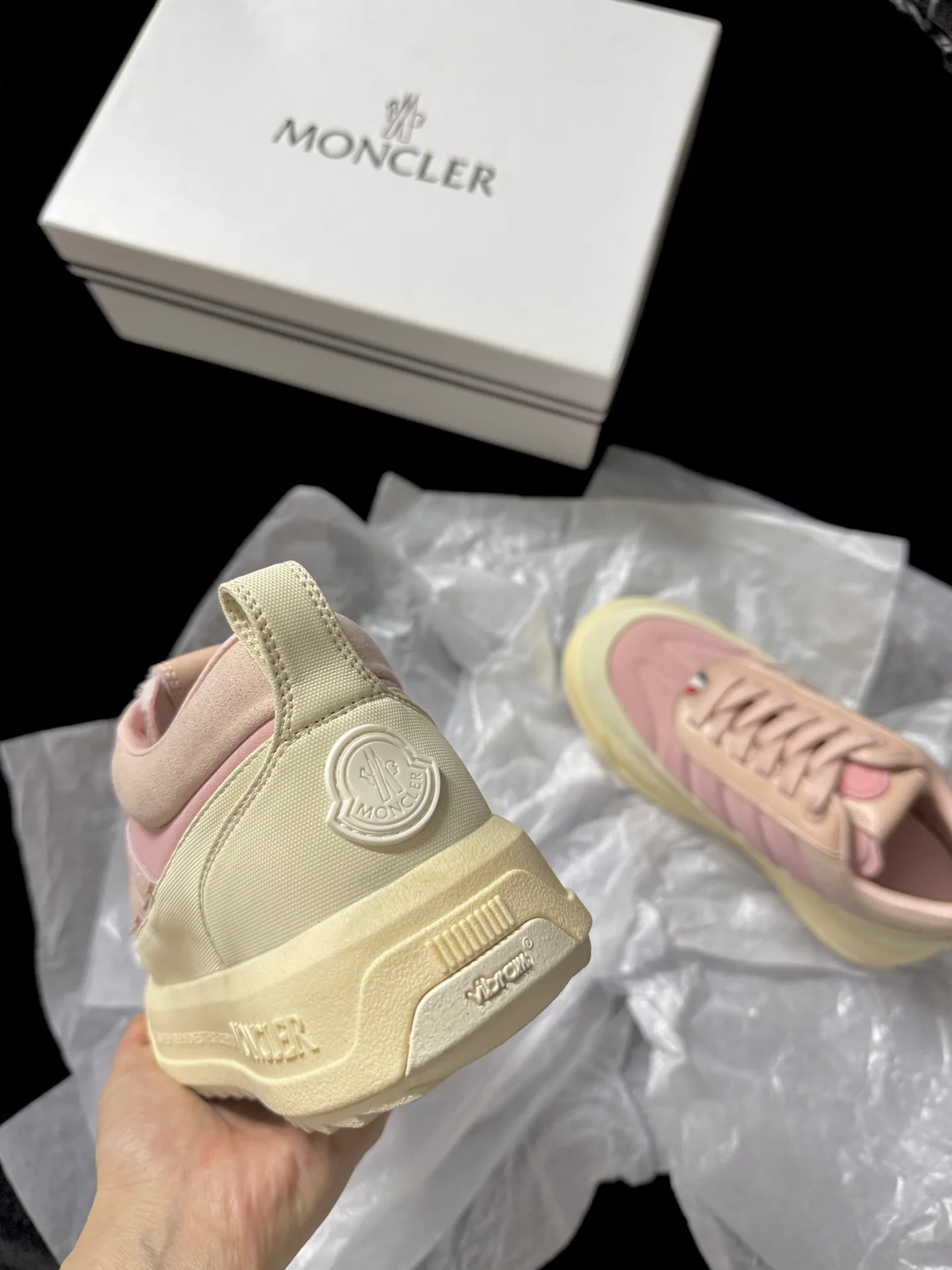 Кроссовки Женские Moncler 1708149