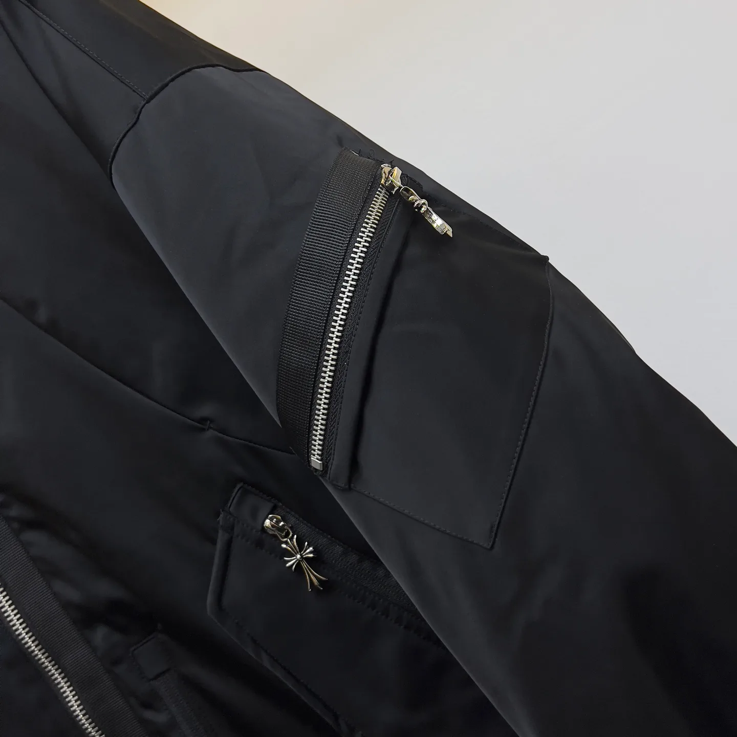 Куртки И Пуховики Женские Chrome Hearts 844174