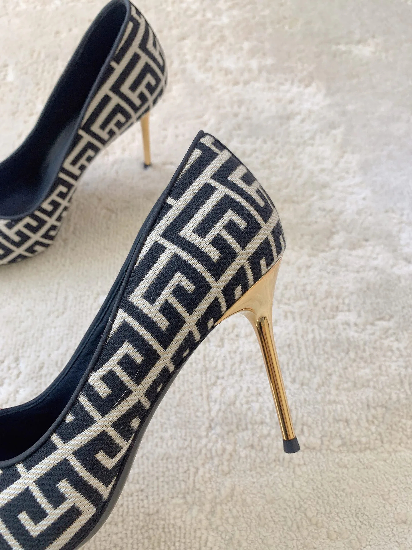 Туфли Женские Balenciaga 377154