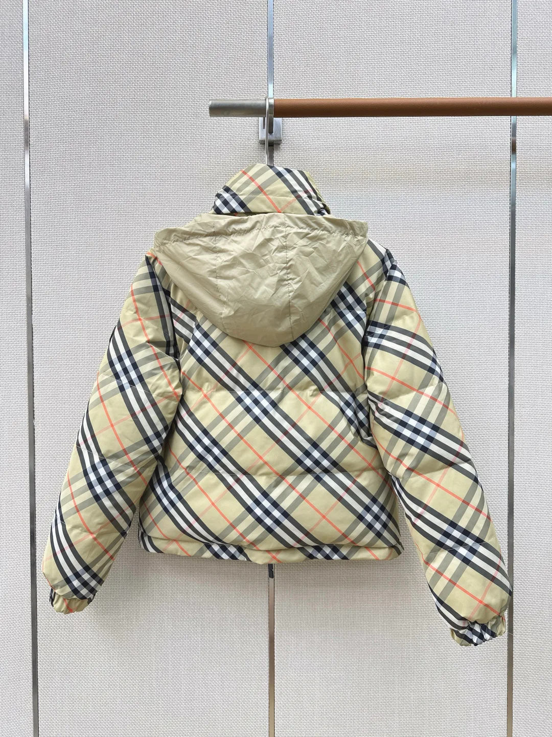 Куртки И Пуховики Женские Burberry 18023669