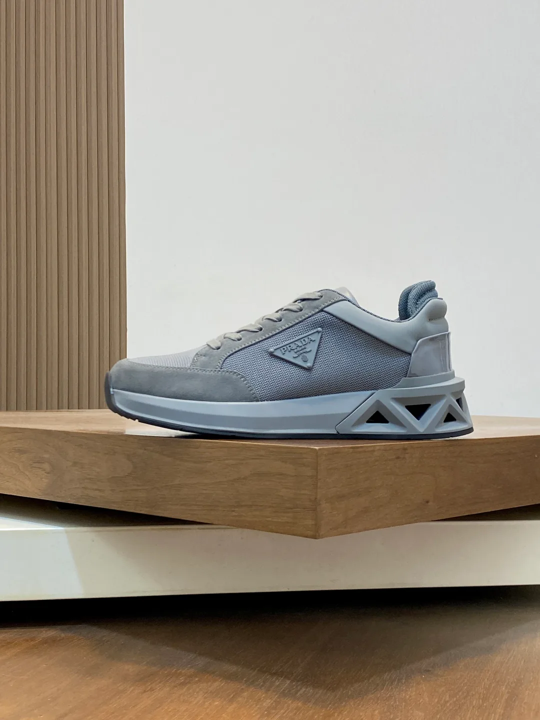 Кроссовки Мужские Prada 97949