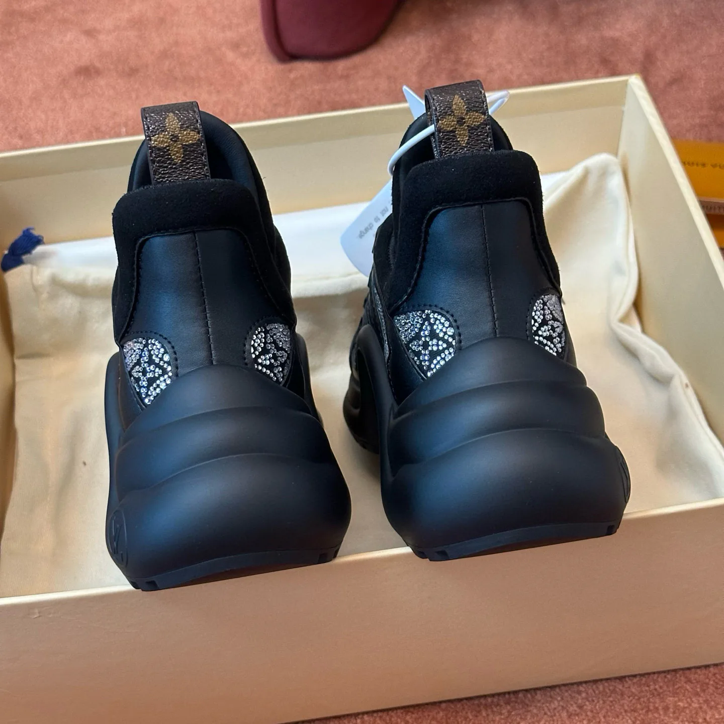 Кроссовки Женские Louis Vuitton 76167