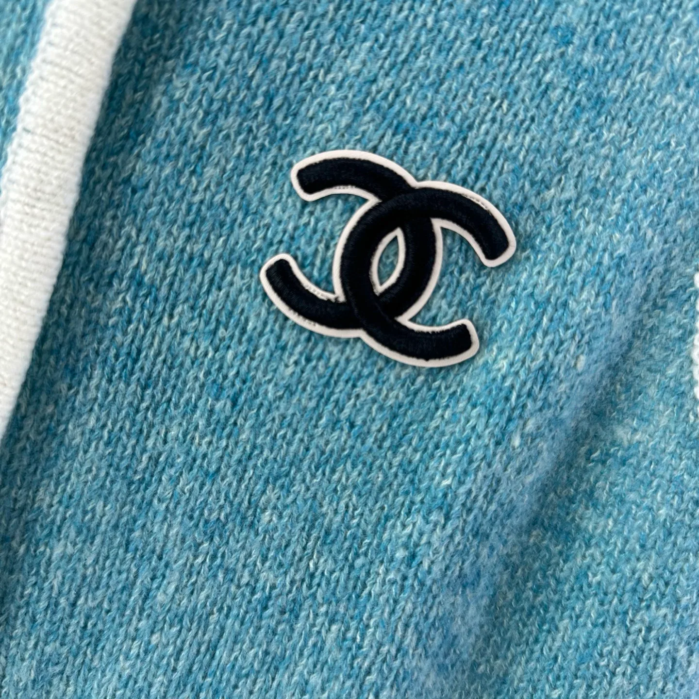 Жилеты Женские Chanel 19080838