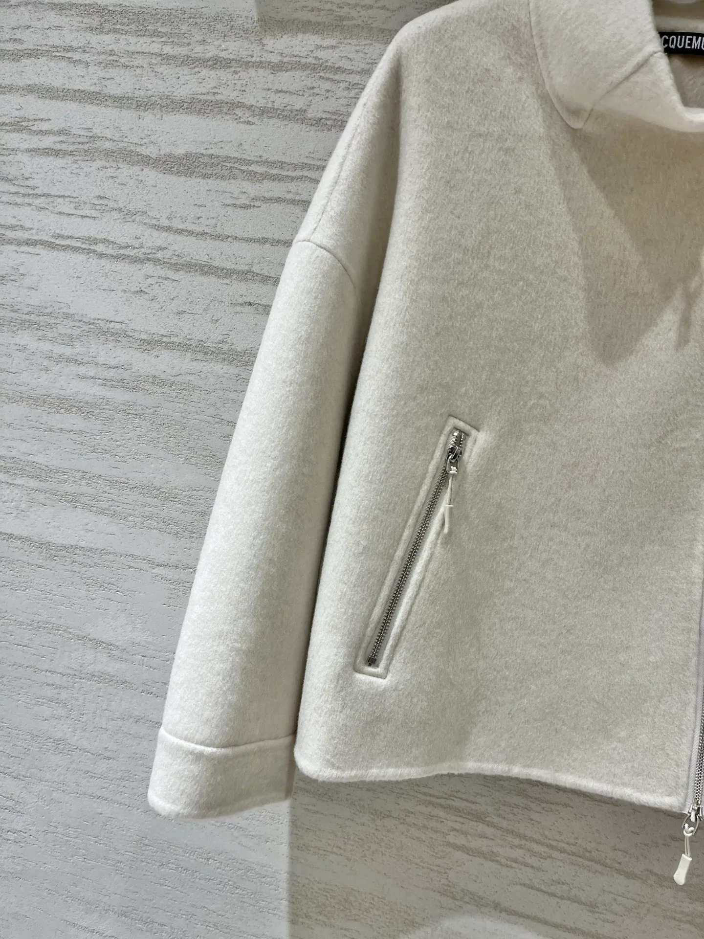 Куртки И Пуховики Женские Jacquemus 18533346