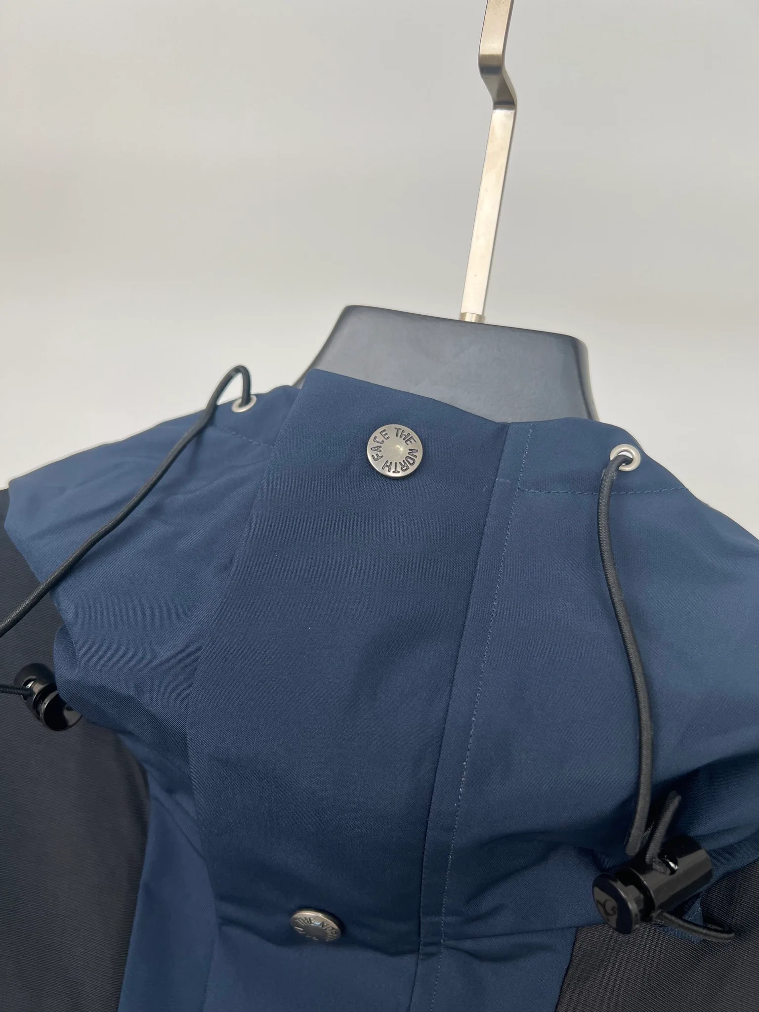 Куртки И Пуховики Женские The North Face 18416100