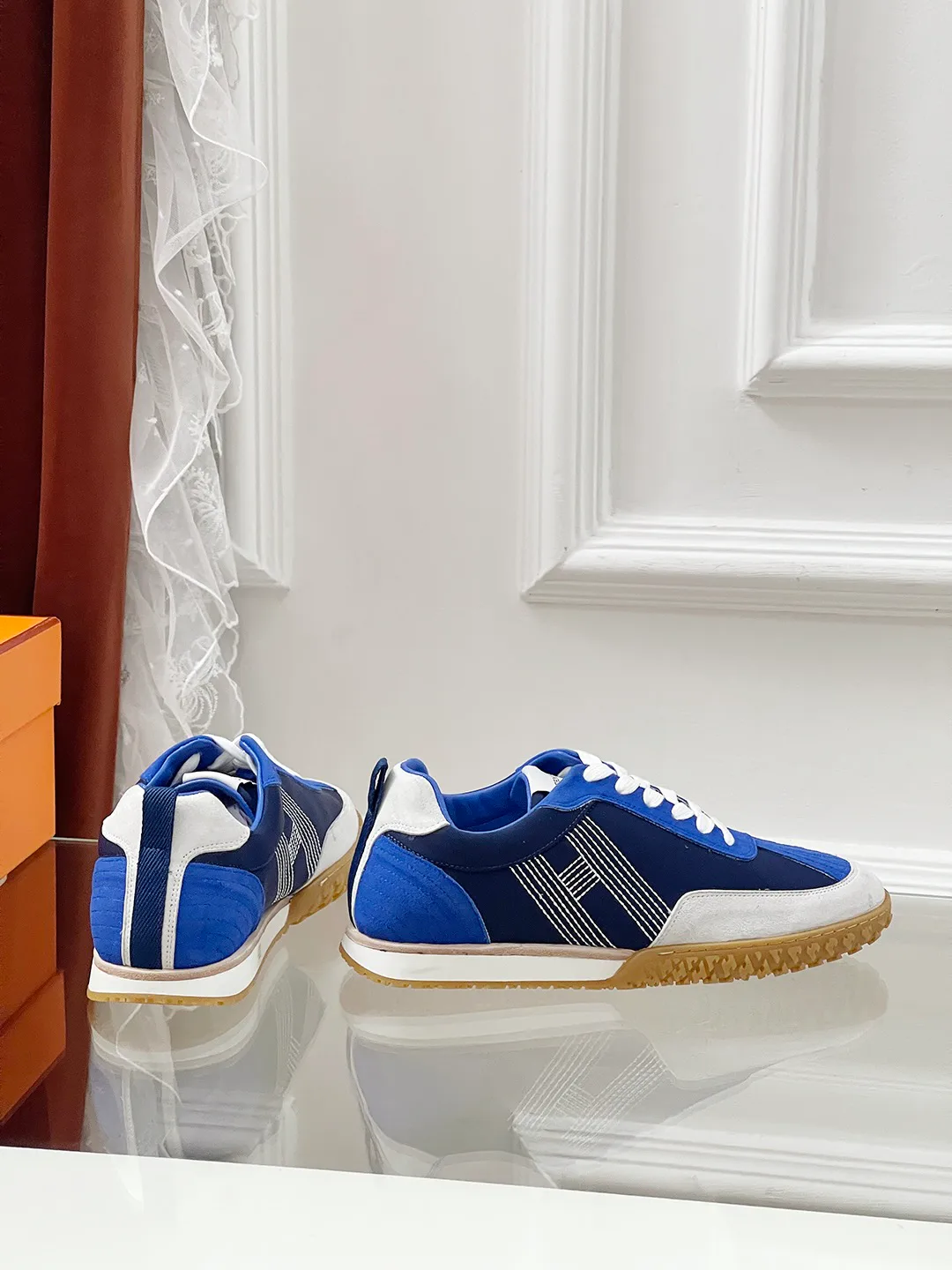 Кроссовки Женские Hermes 25993