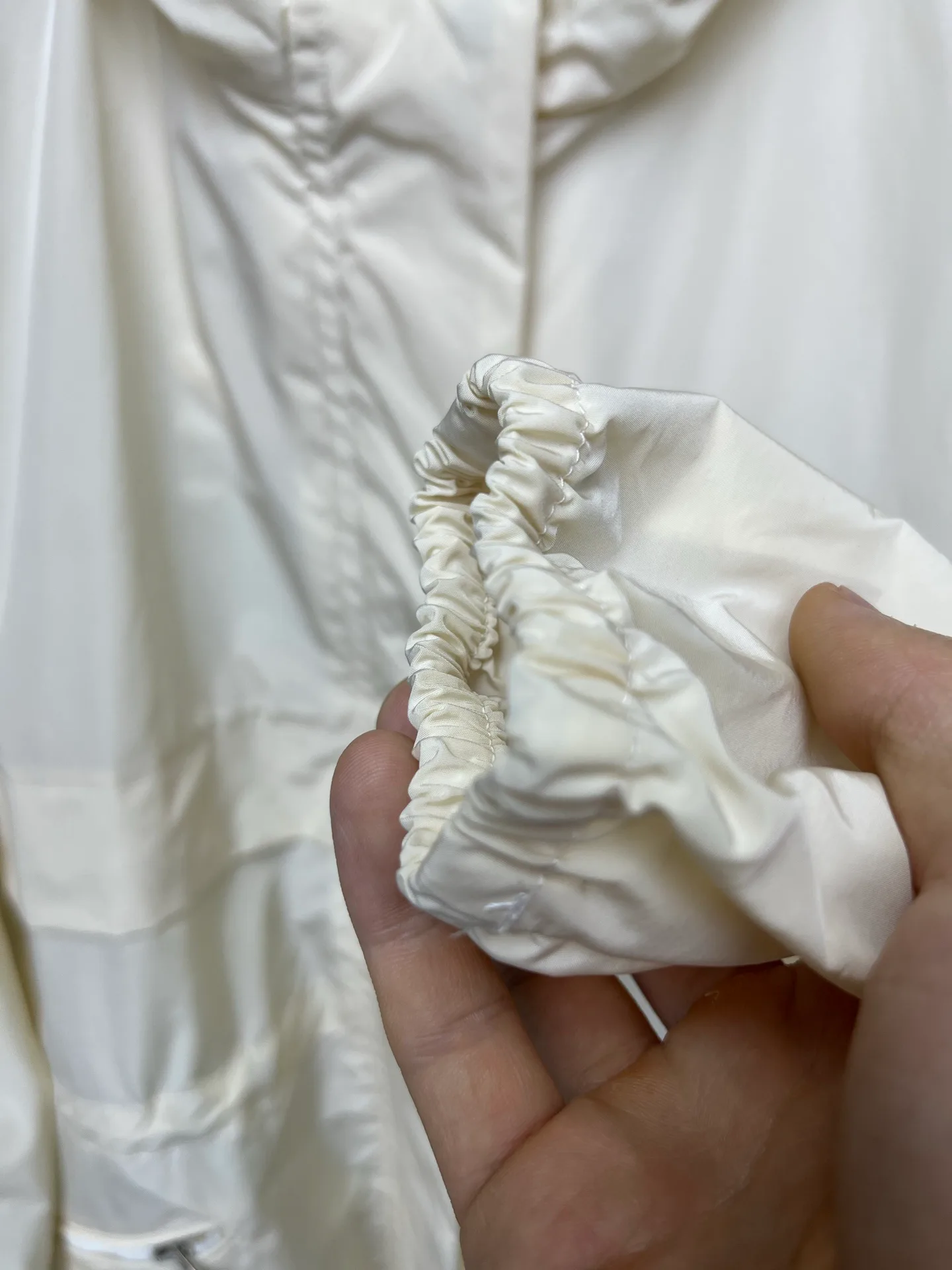 Куртки И Пуховики Женские Moncler 12097898