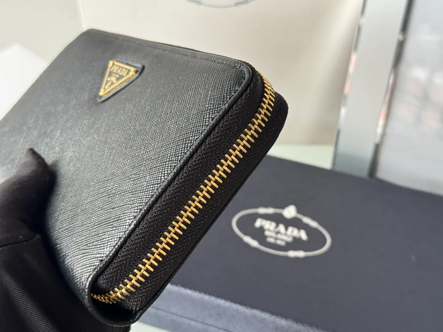 Клатчи Женские Prada 17999864