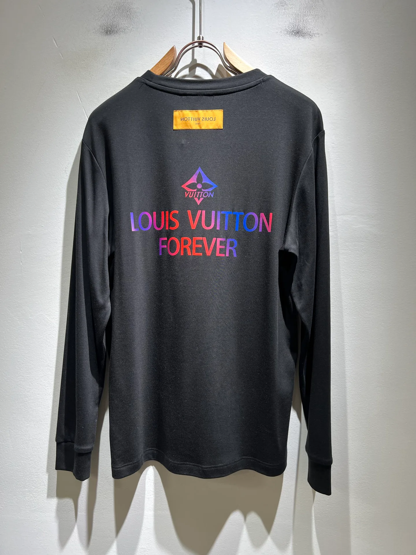 Лонгсливы Мужские Louis Vuitton 568943