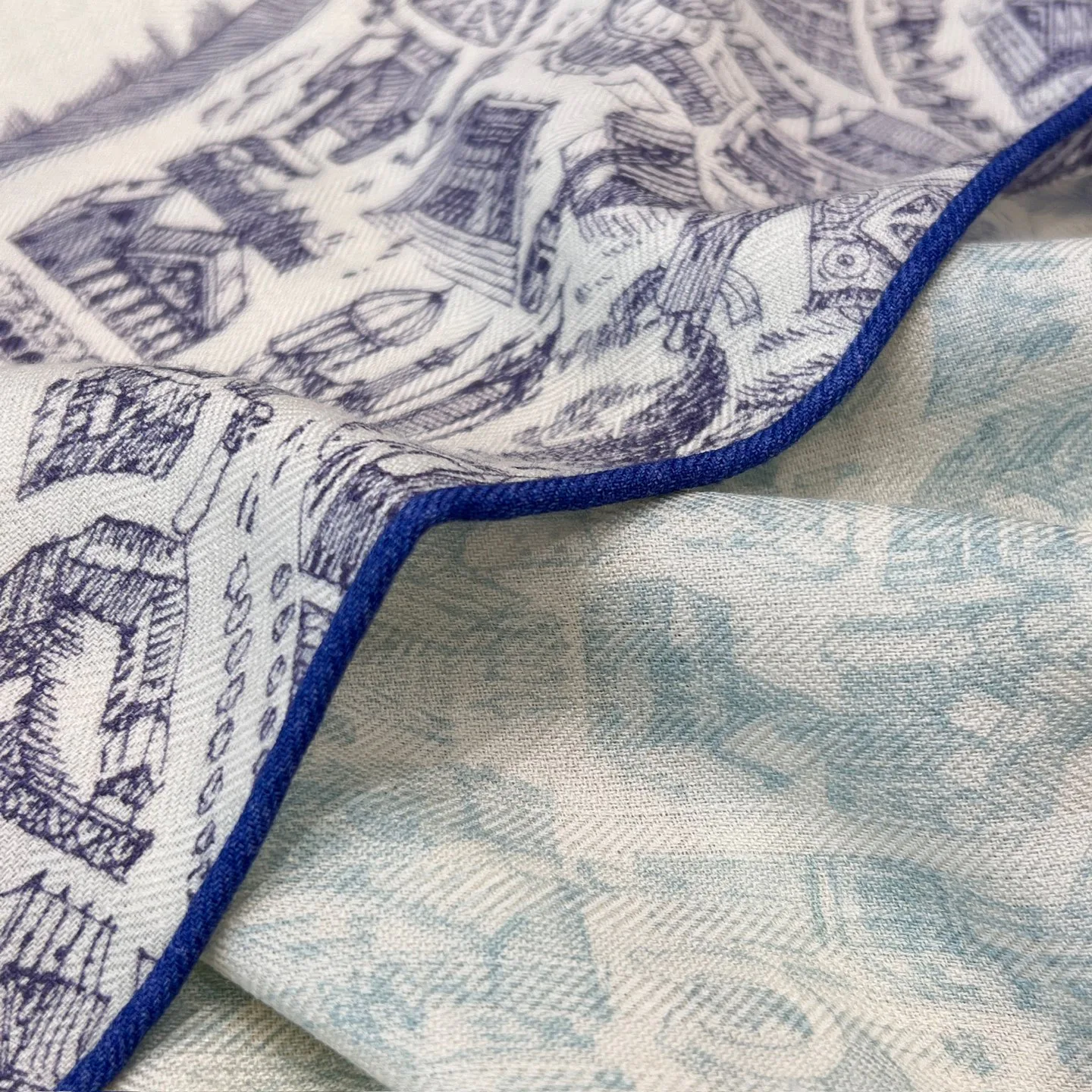 Шарфы Hermes 18424828