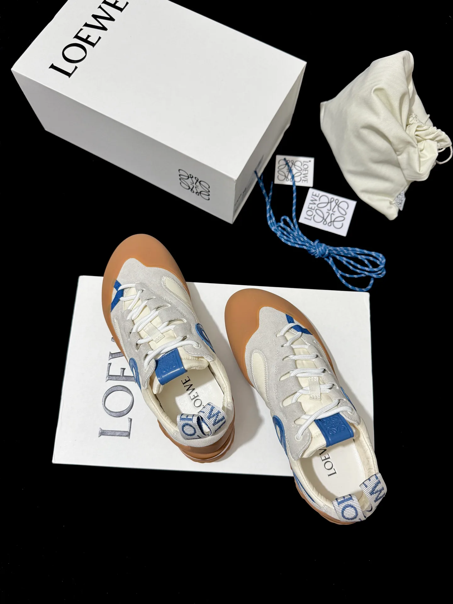 Кроссовки Женские Loewe 19071609