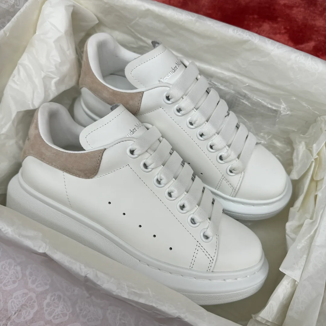 Кроссовки Женские Alexander Mcqueen 11472861
