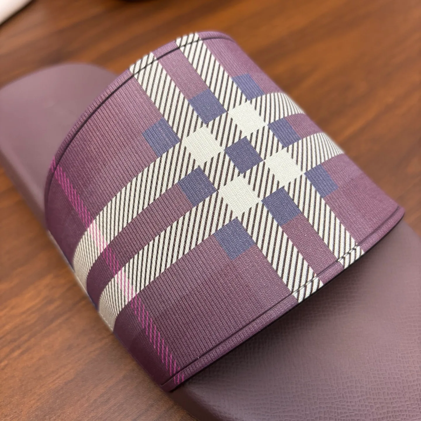 Шлепанцы Женские Burberry 587971