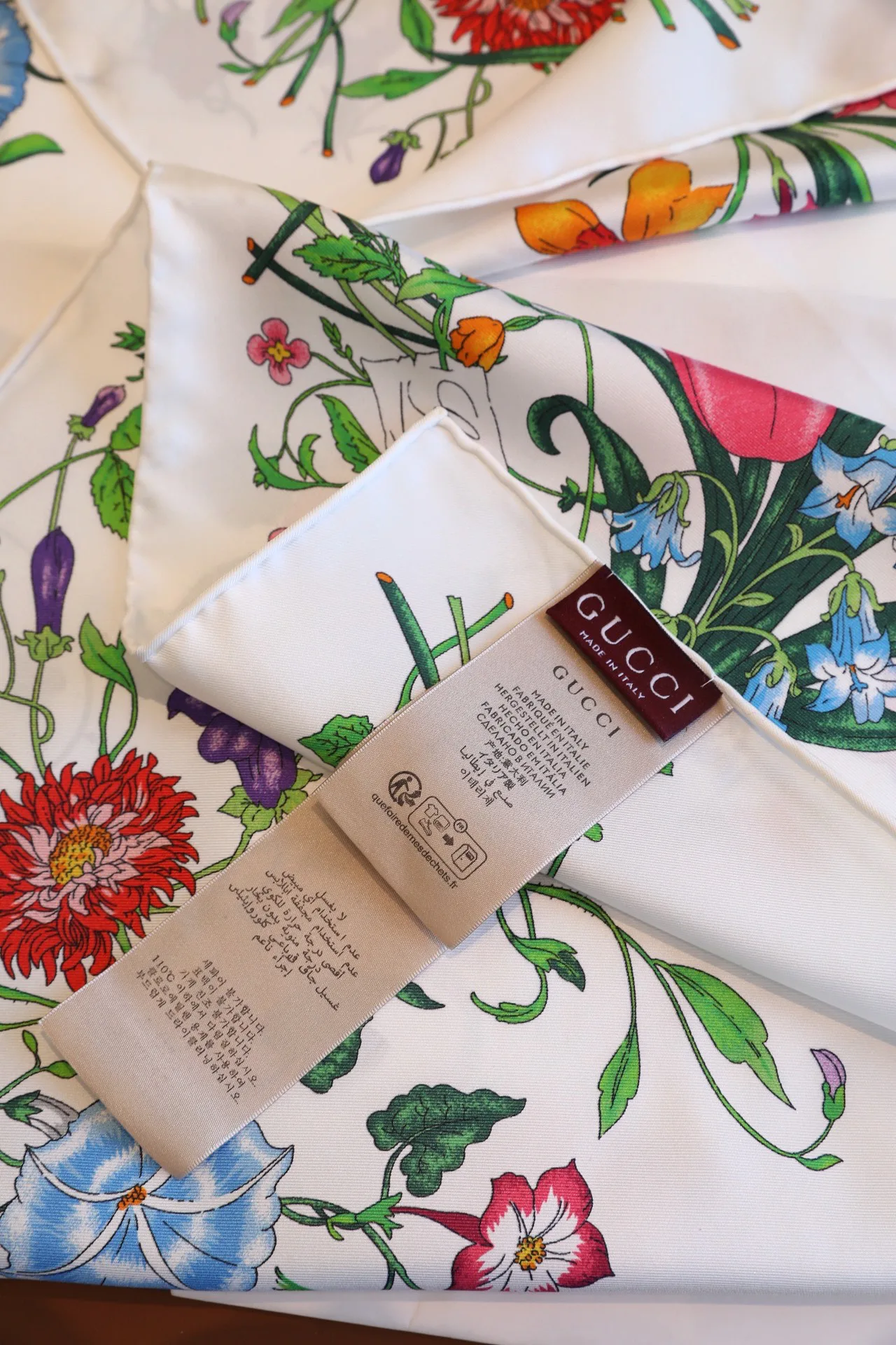 Шарфы Gucci 9648216