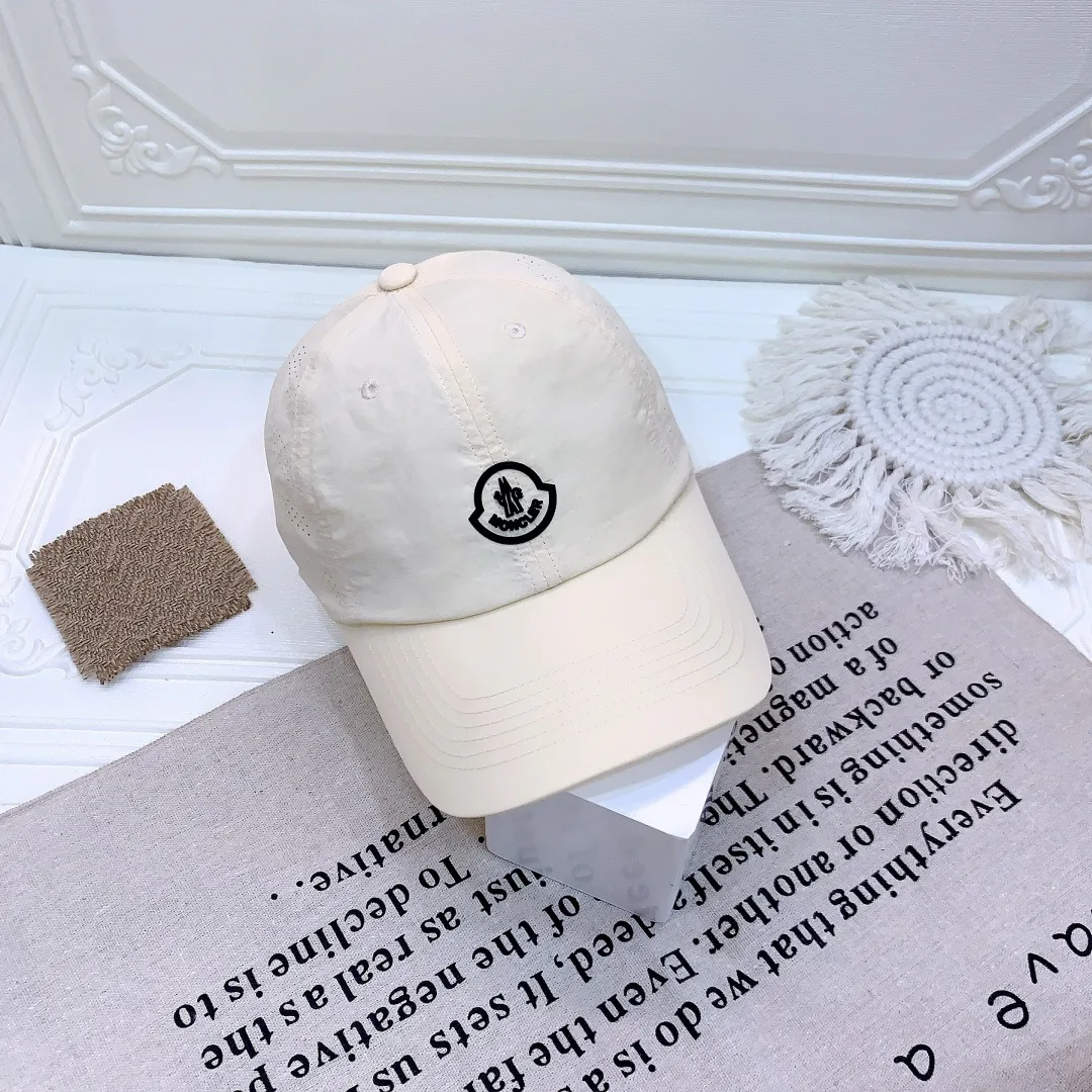 Головные Уборы Moncler 12882177