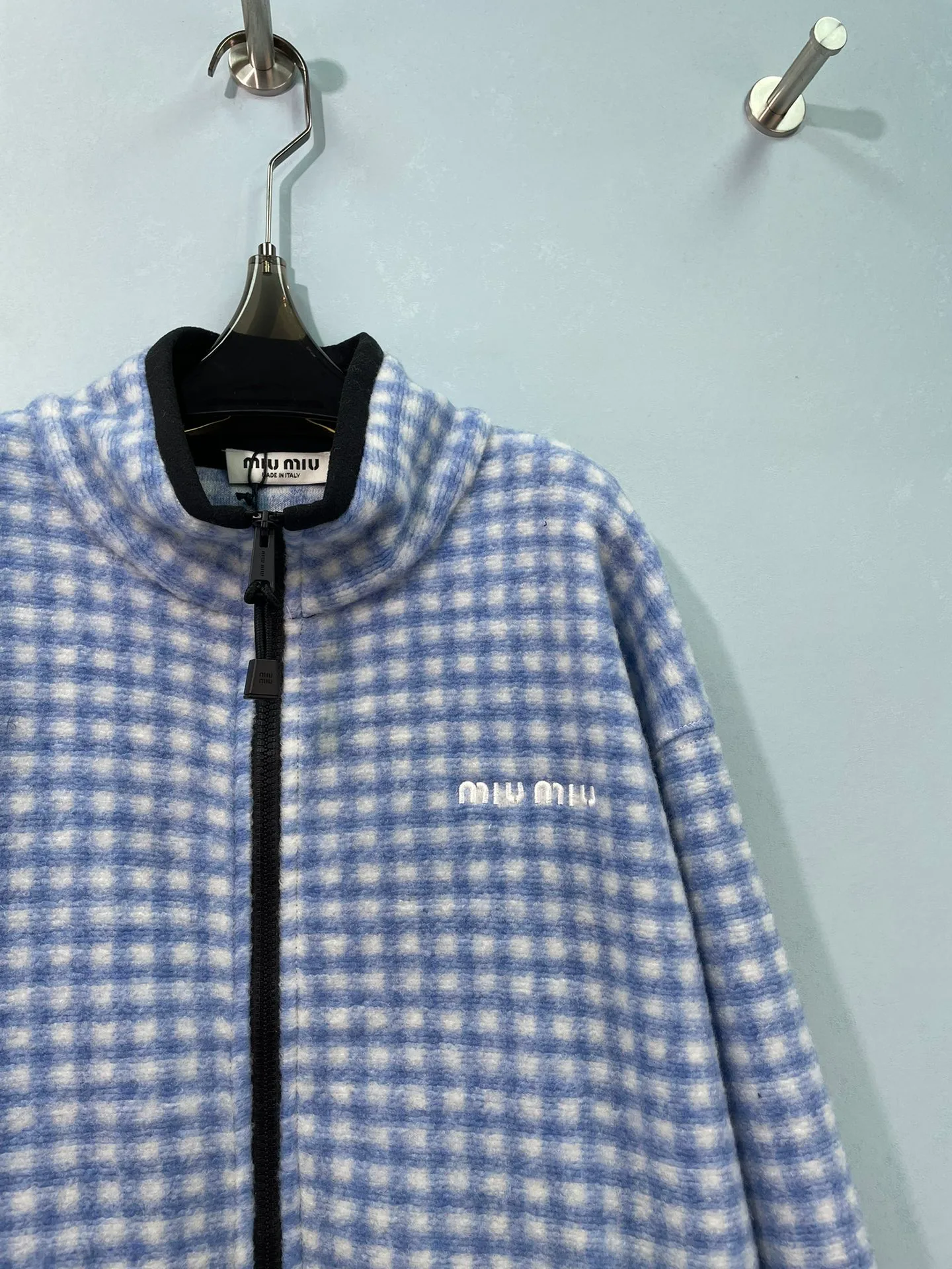 Куртки И Пуховики Женские Miu Miu 18843263