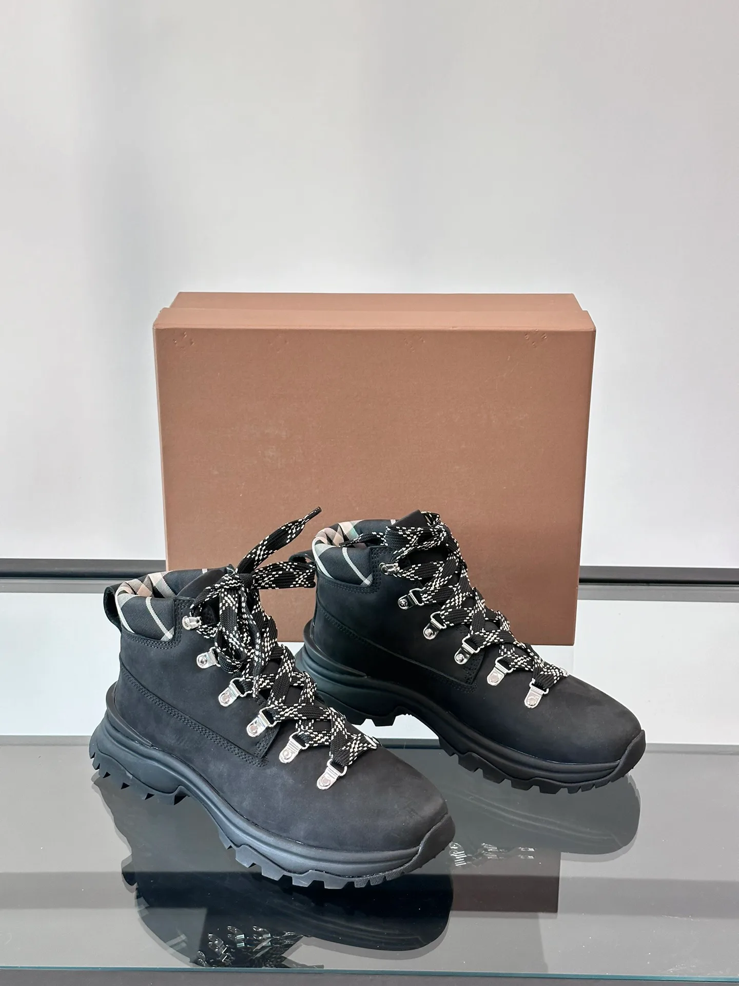 Кроссовки Мужские Burberry 848751