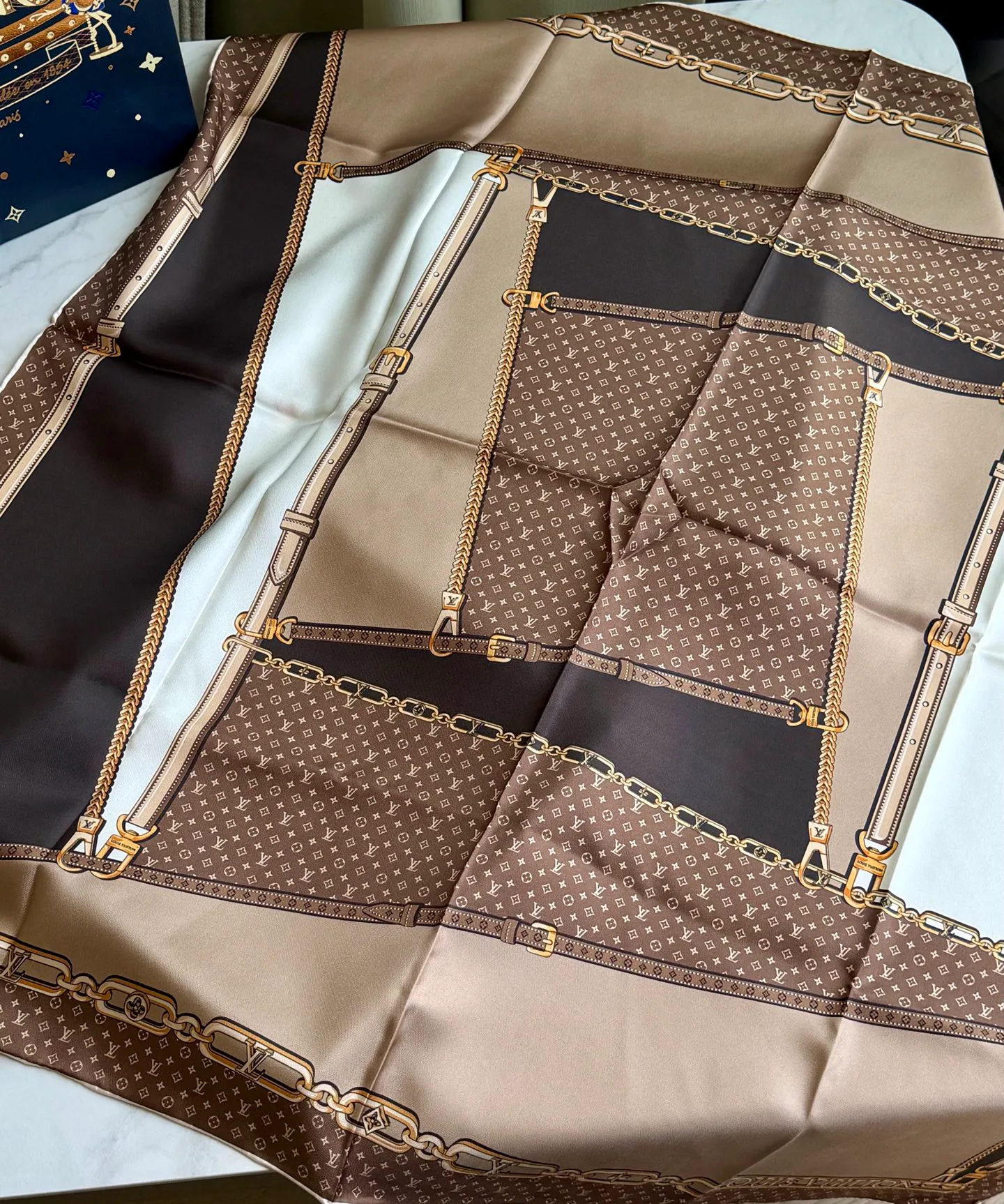 Платки Louis Vuitton 11613507