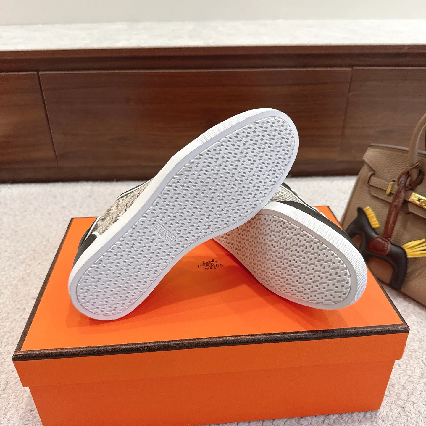 Кроссовки Мужские Hermes 9852678