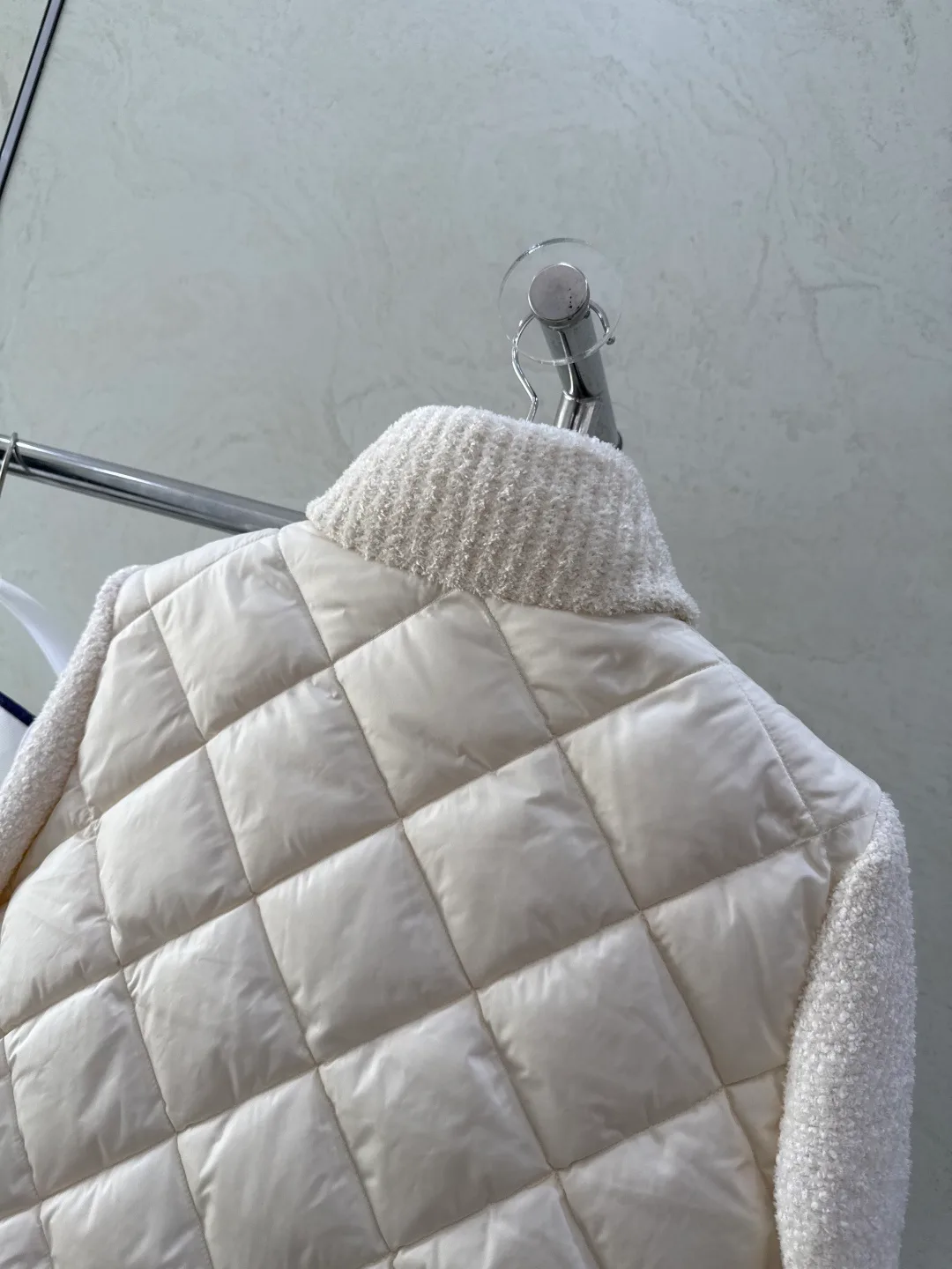 Куртки И Пуховики Женские Moncler 18539124