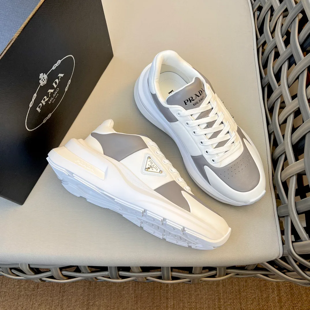 Кроссовки Мужские Prada 234874