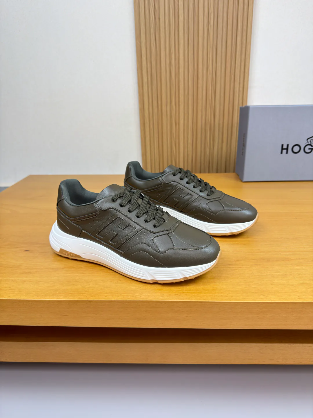 Кроссовки Мужские Hogan 737816