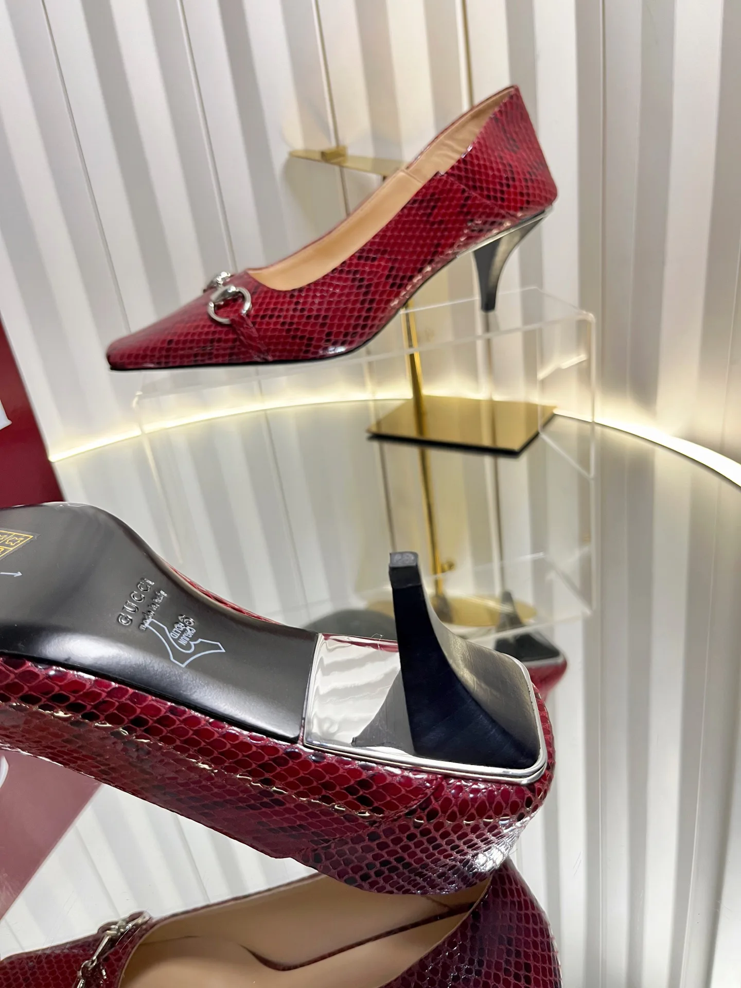 Туфли Женские Gucci 19484580