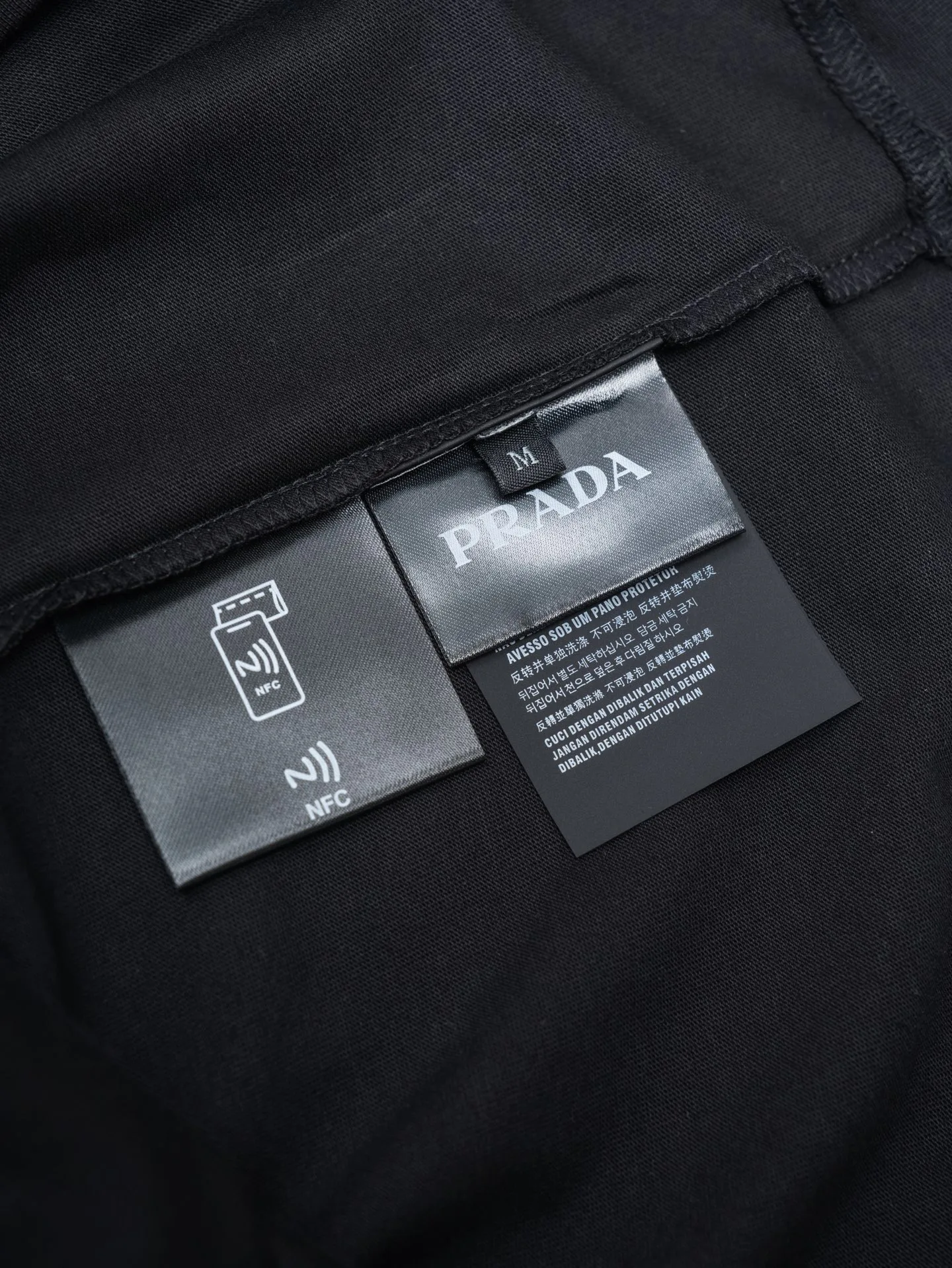 Футболки Мужские Prada 11172127