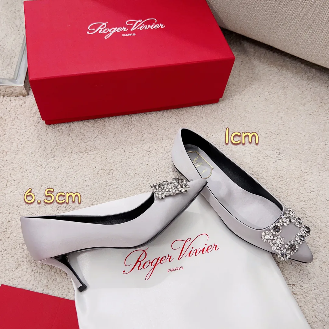 Туфли Женские Roger Vivier 19301453