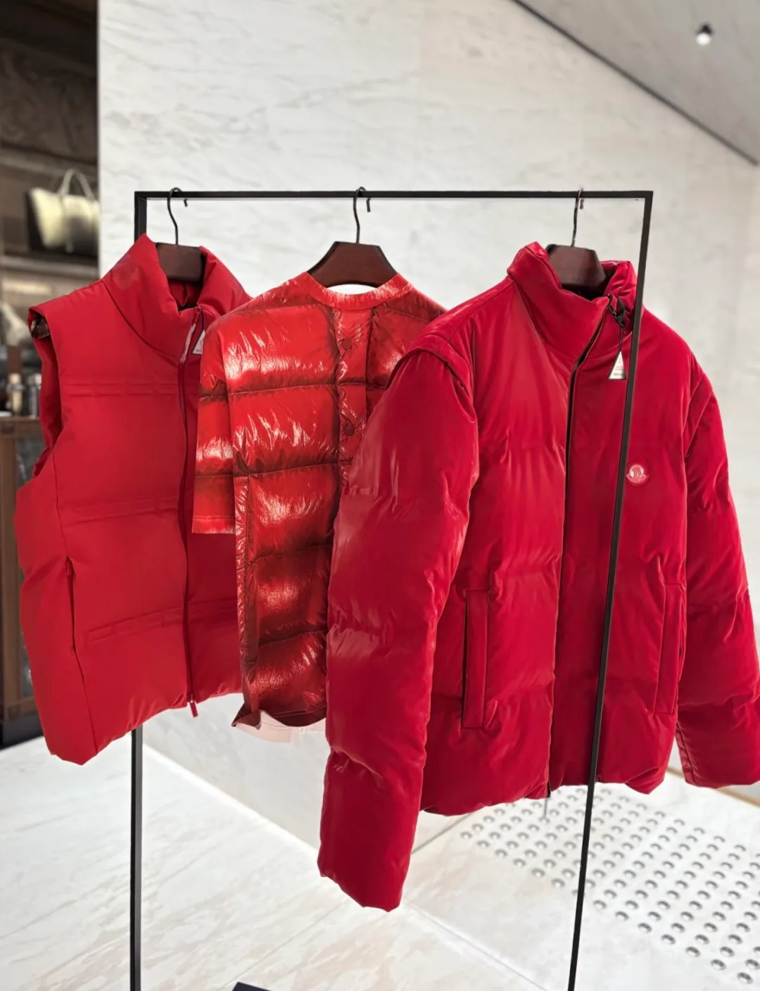 Жилеты Женские Moncler 18188740
