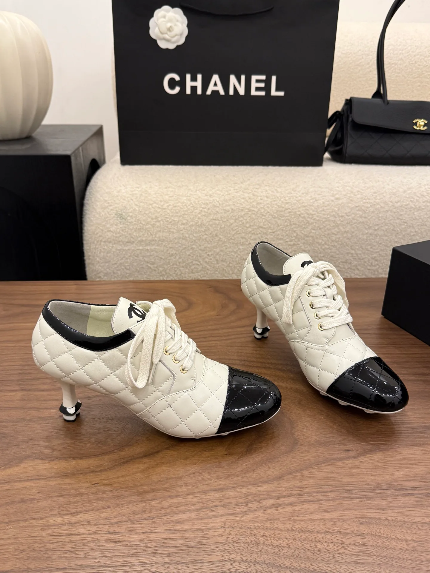Туфли Женские Chanel 17920847