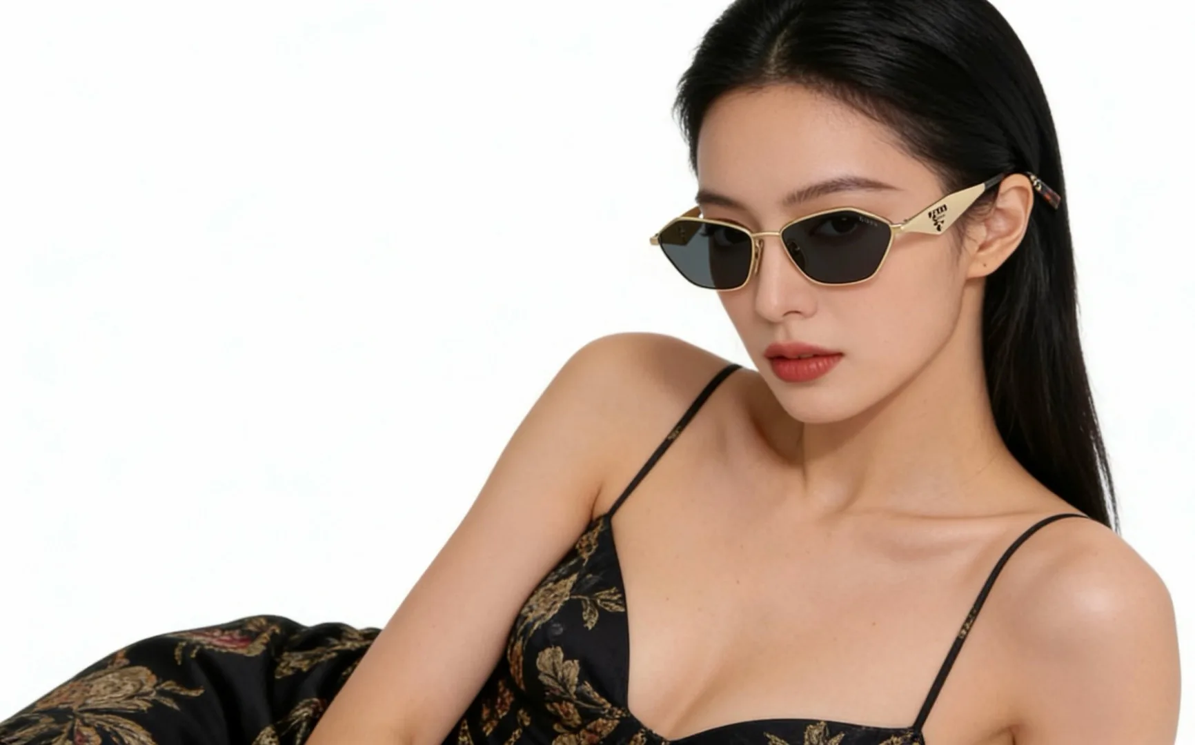 Очки Prada 18404807
