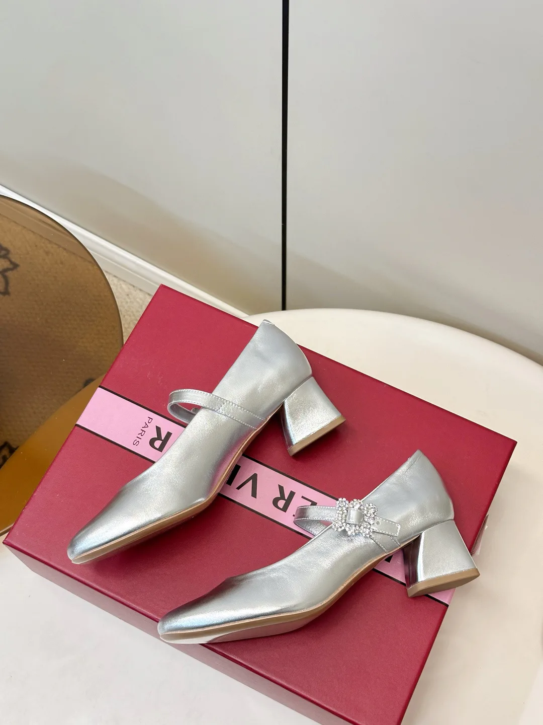 Туфли Женские Roger Vivier 18397609