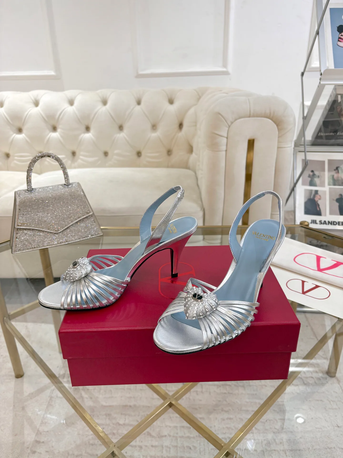 Босоножки Женские Valentino 18135278