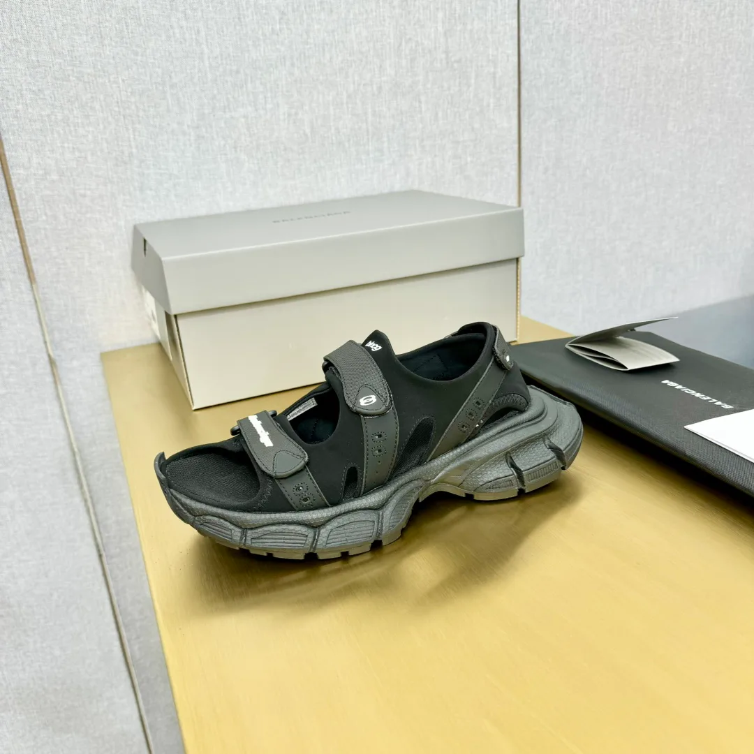 Сандалии Женские Balenciaga 20355