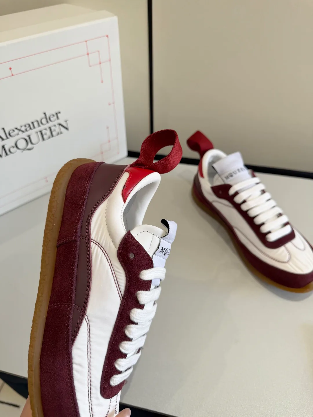 Кроссовки Женские Alexander Mcqueen 1854332