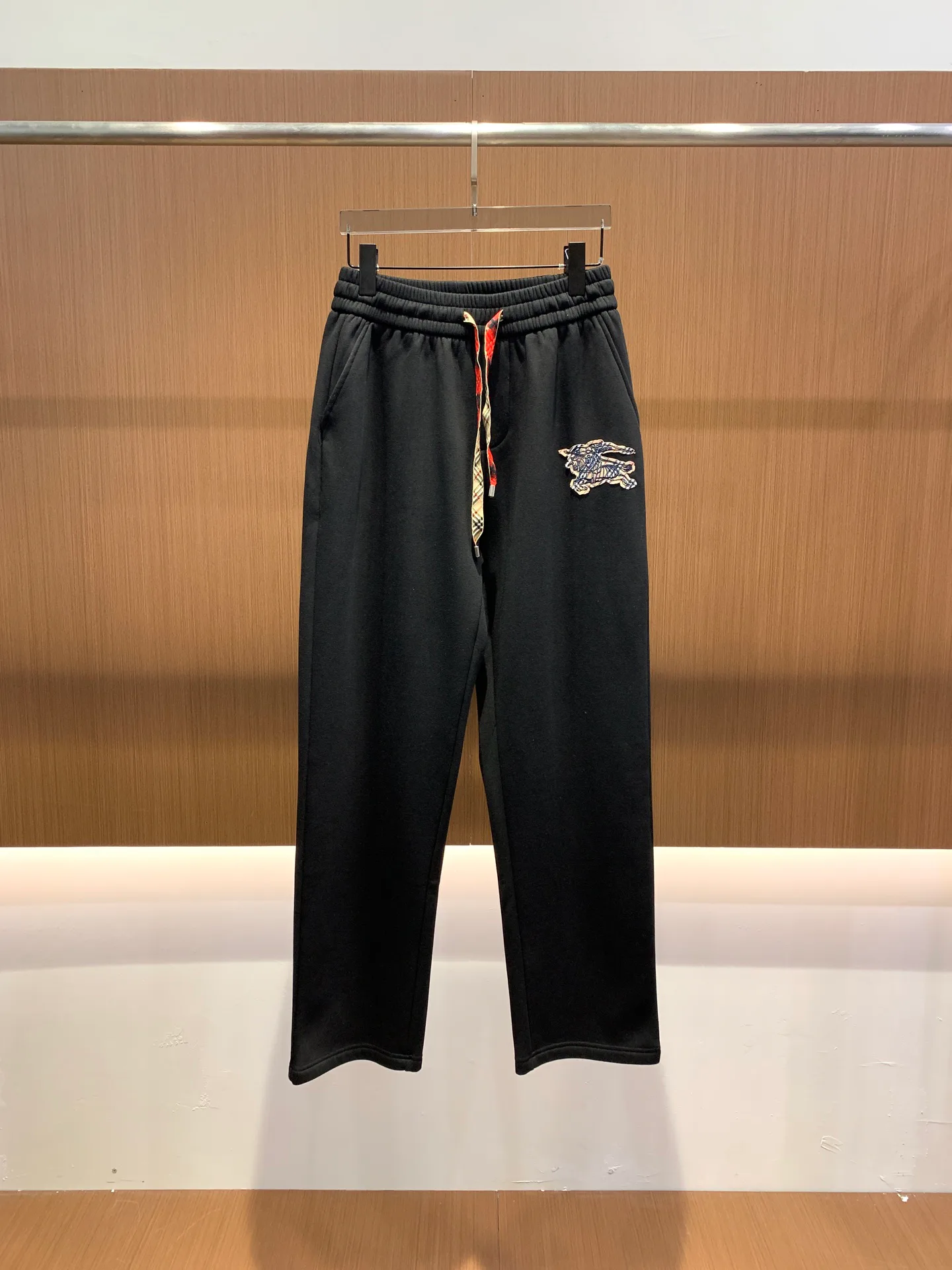 Брюки Мужские Burberry 17920664