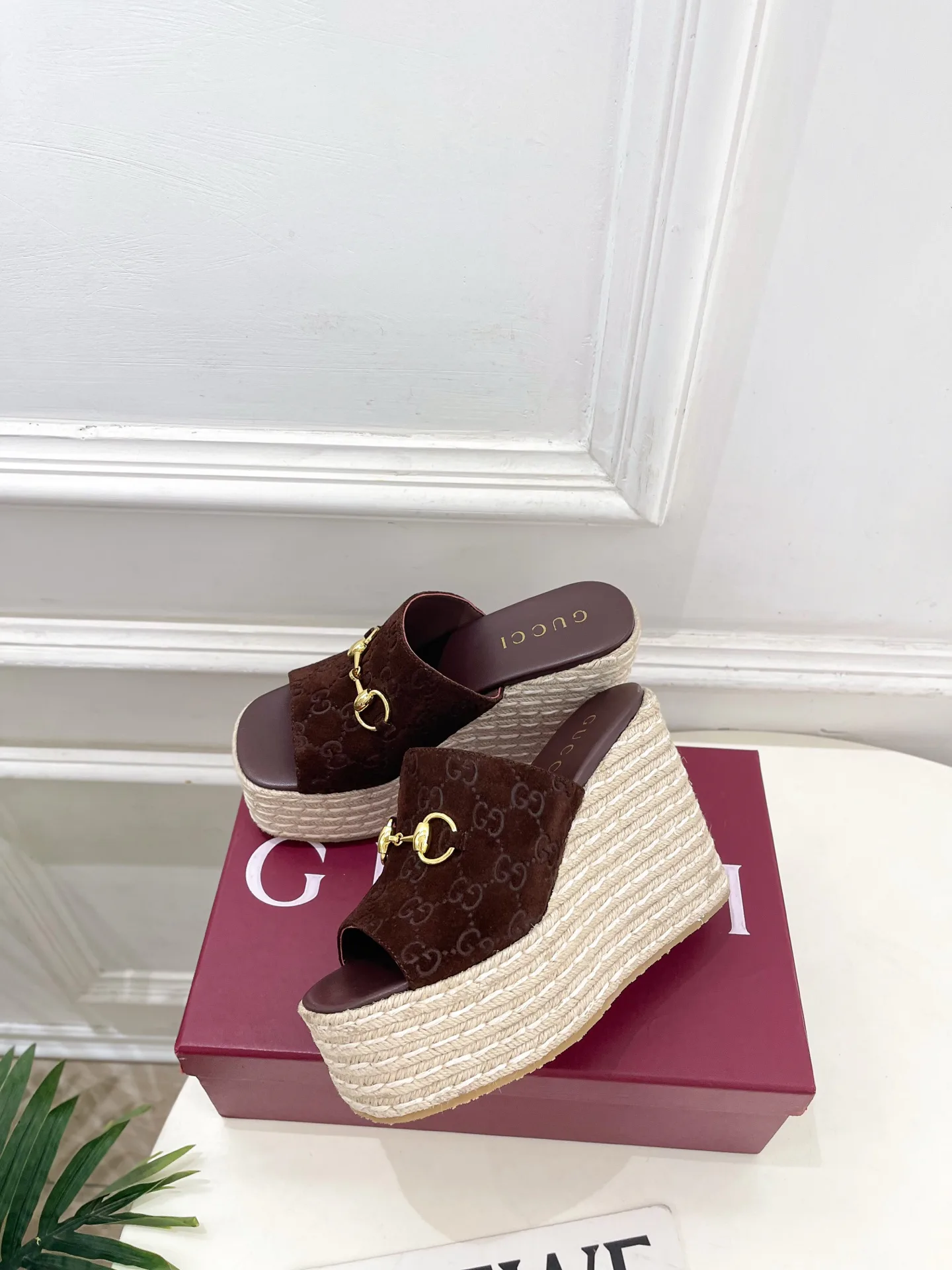 Сандалии Женские Gucci 13218190