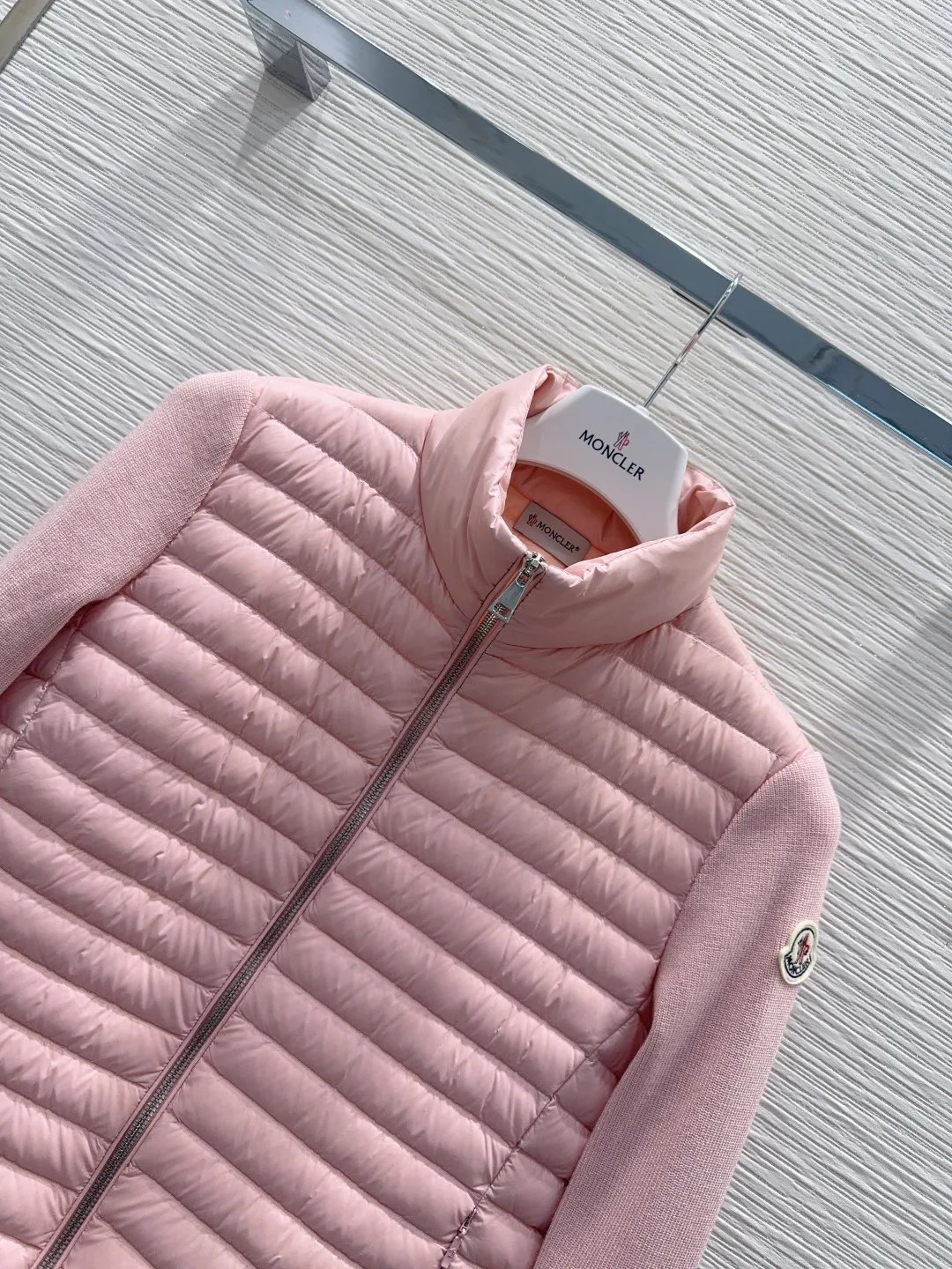 Куртки И Пуховики Женские Moncler 20100844