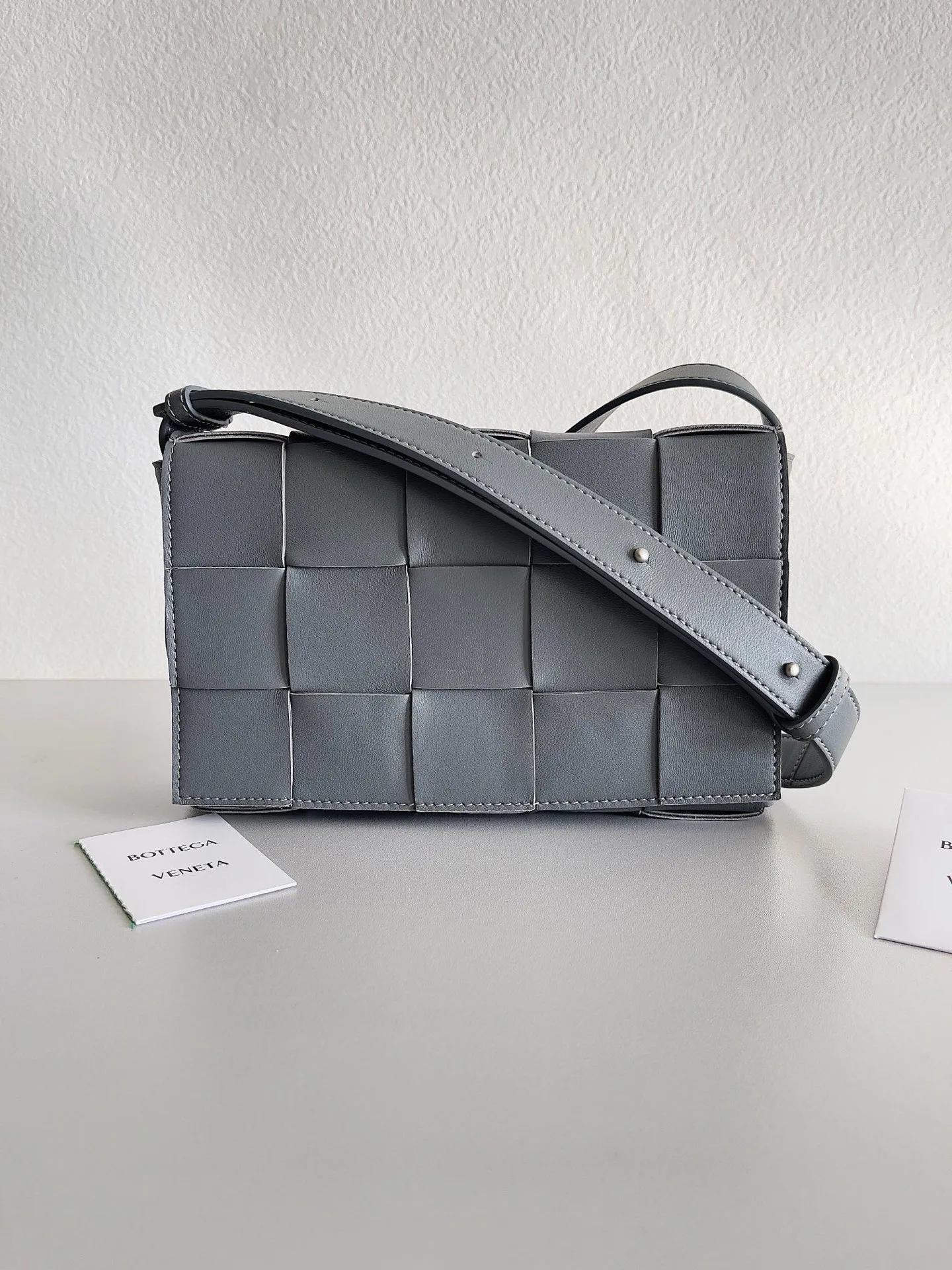 Классические Сумки Женские Bottega Veneta 17973087