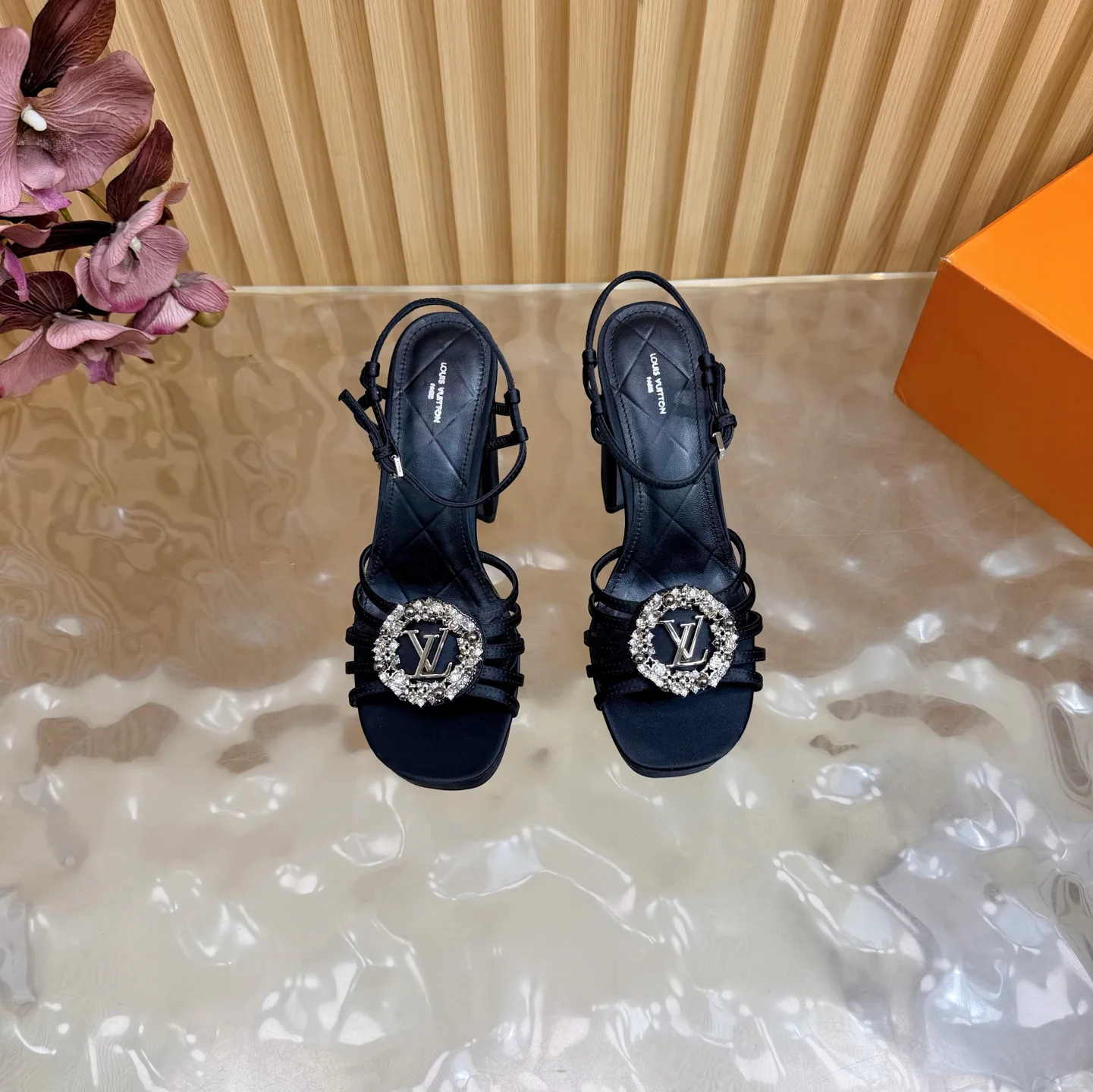 Туфли Женские Louis Vuitton 11411864