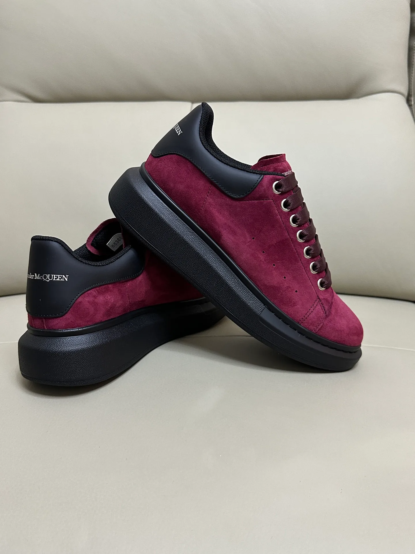 Кроссовки Женские Alexander Mcqueen 18465109