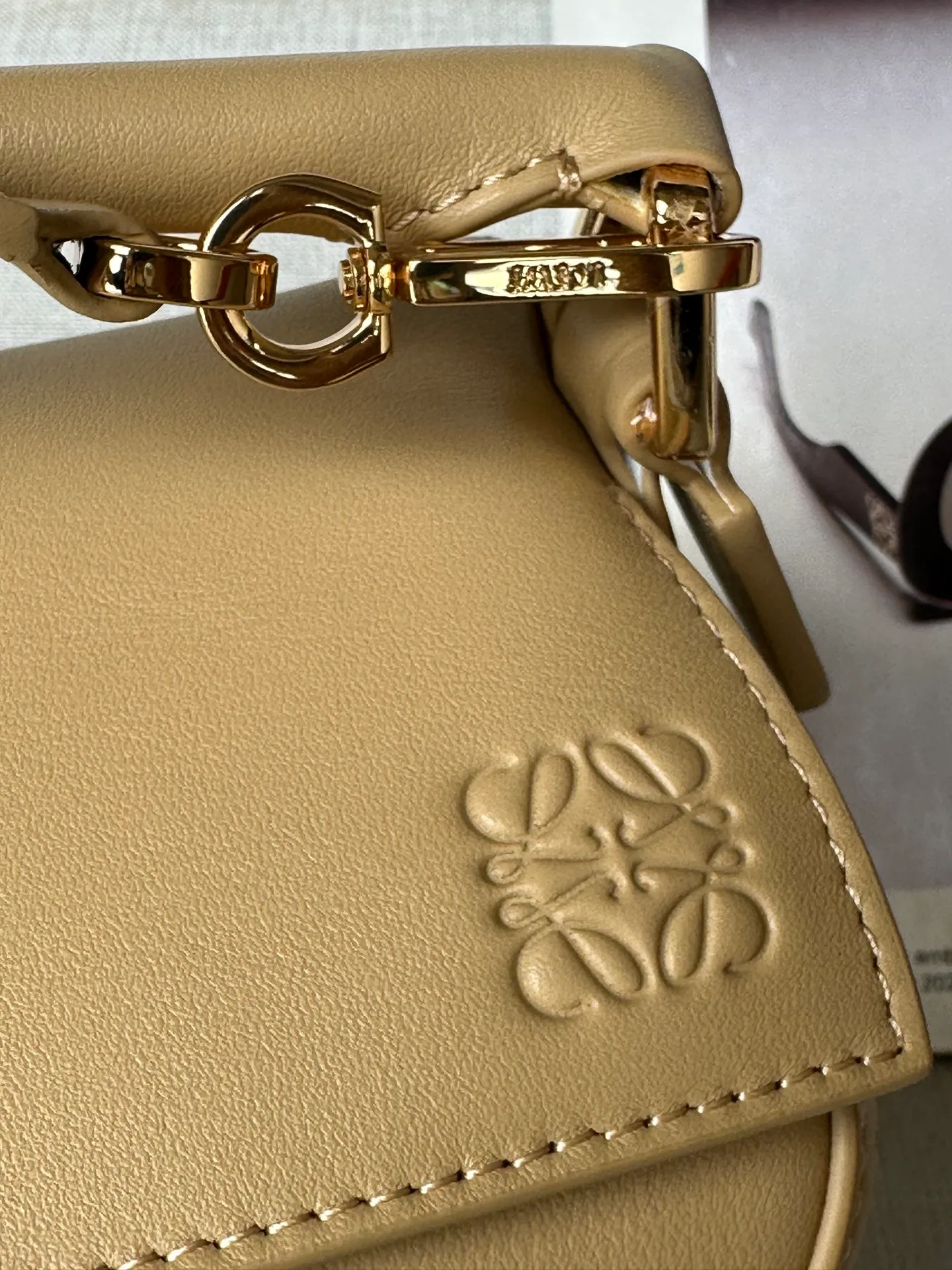 Классические Сумки Женские Loewe 13339538