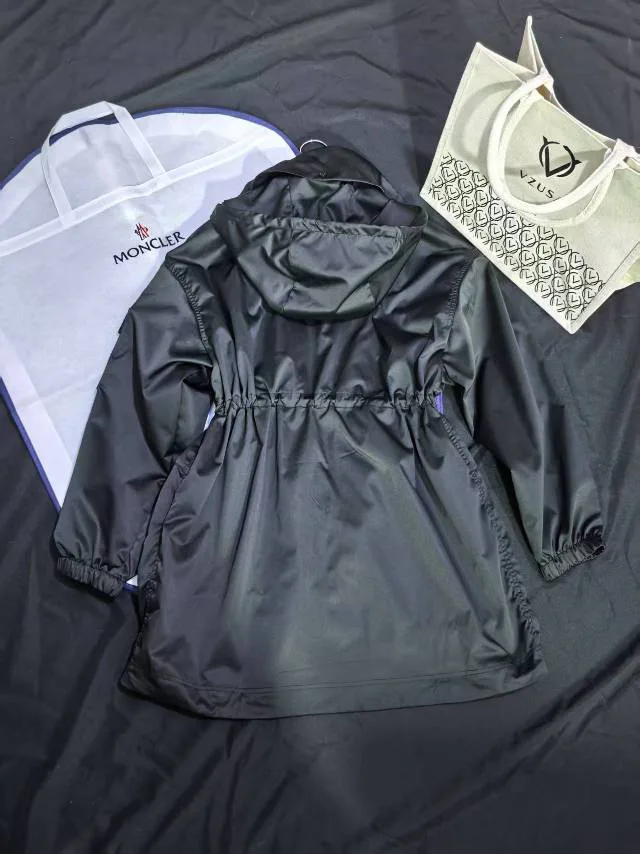 Тренчи Женские Moncler 22536