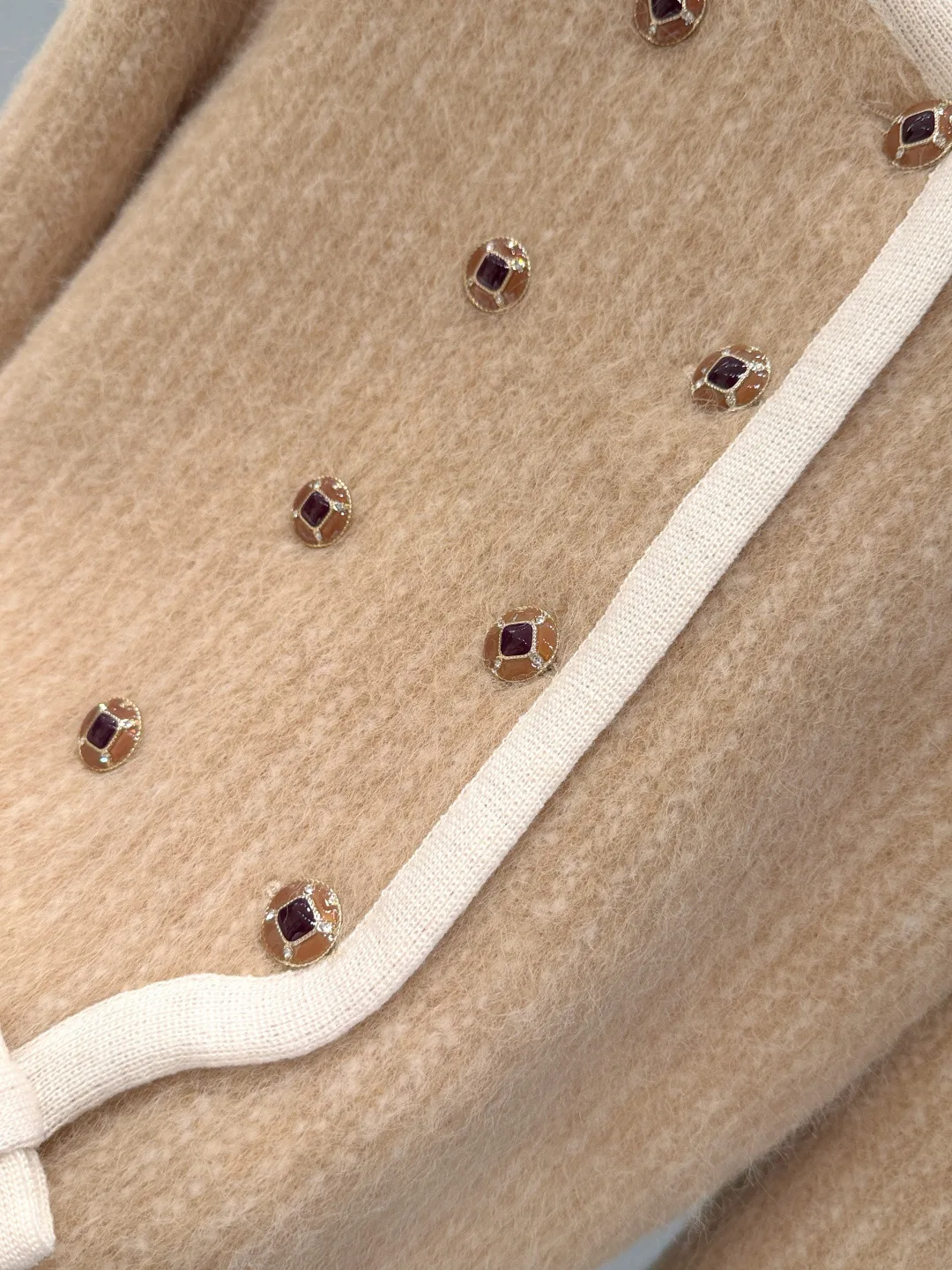 Куртки И Пуховики Женские Chanel 672053