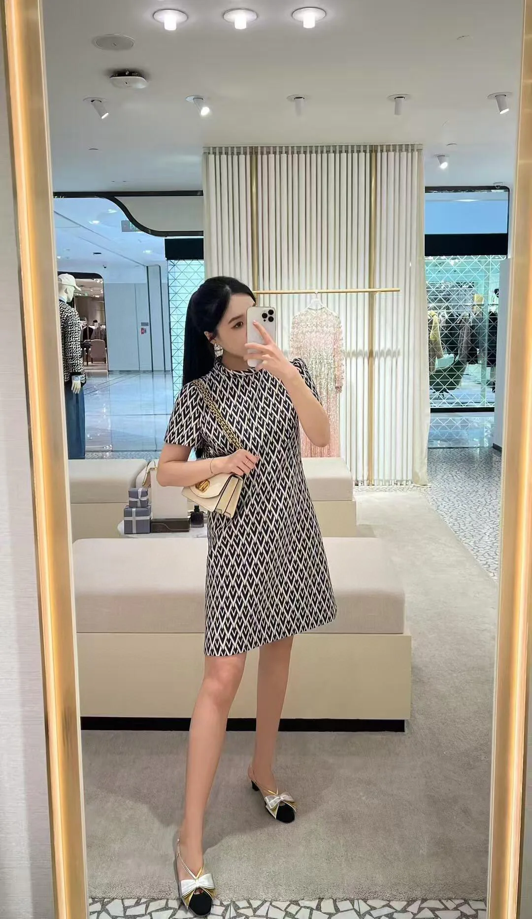 Платья Женские Valentino 25372